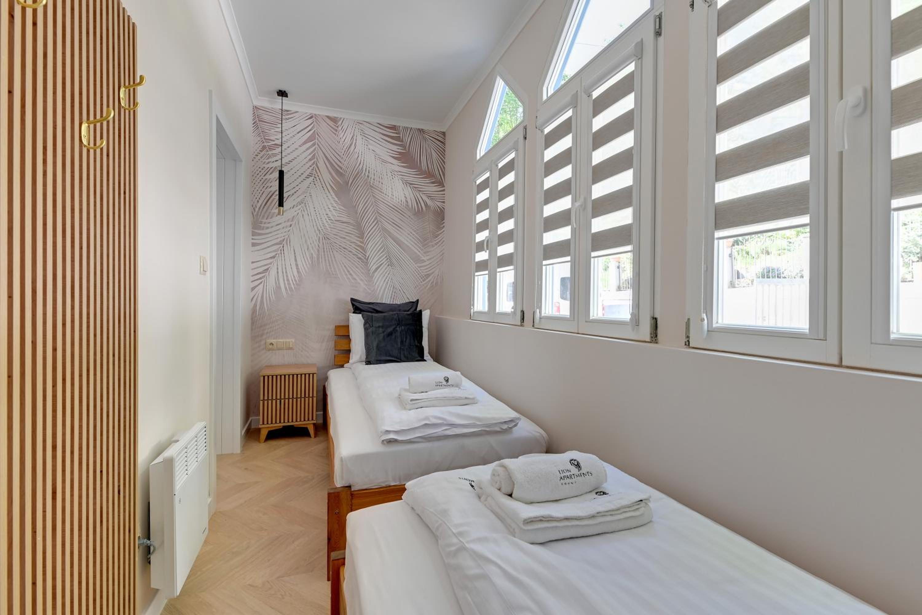 Sea & Monte City Center Apartments
