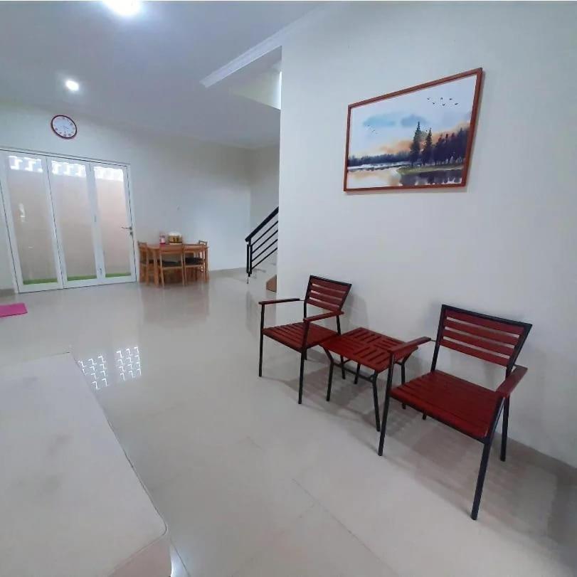 KIRANA GARDEN HOMESTAY SYARIAH
