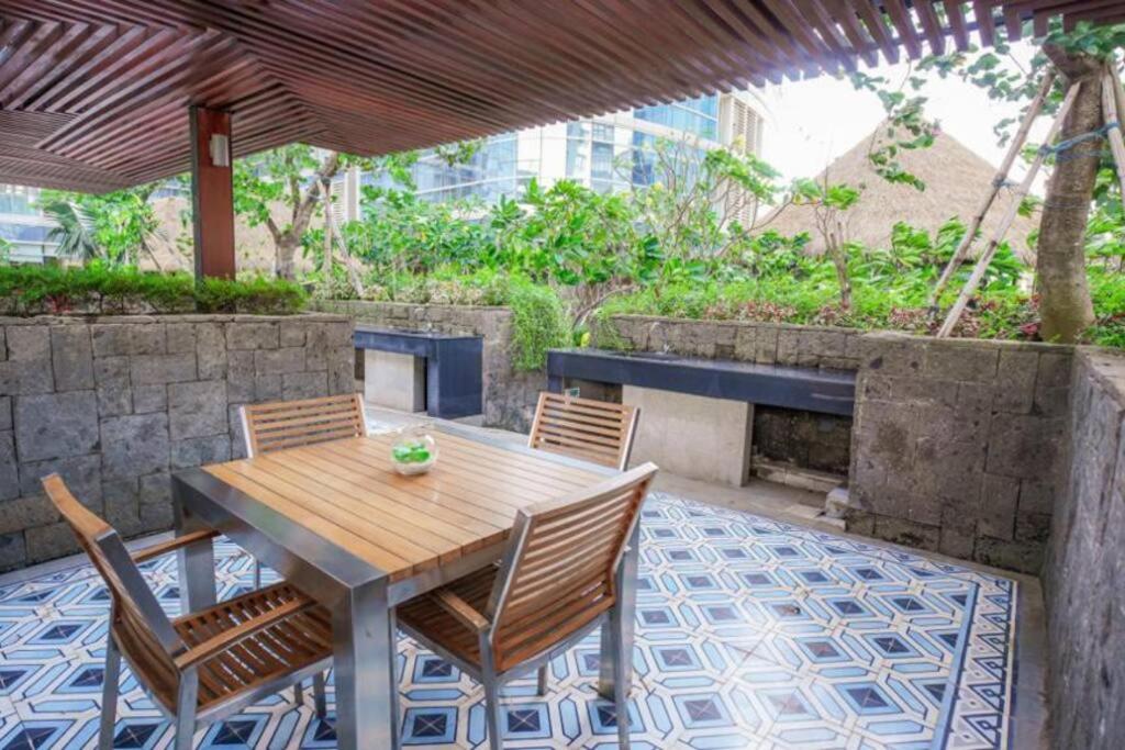 Hotel Apartemen one icon residence - Image 1