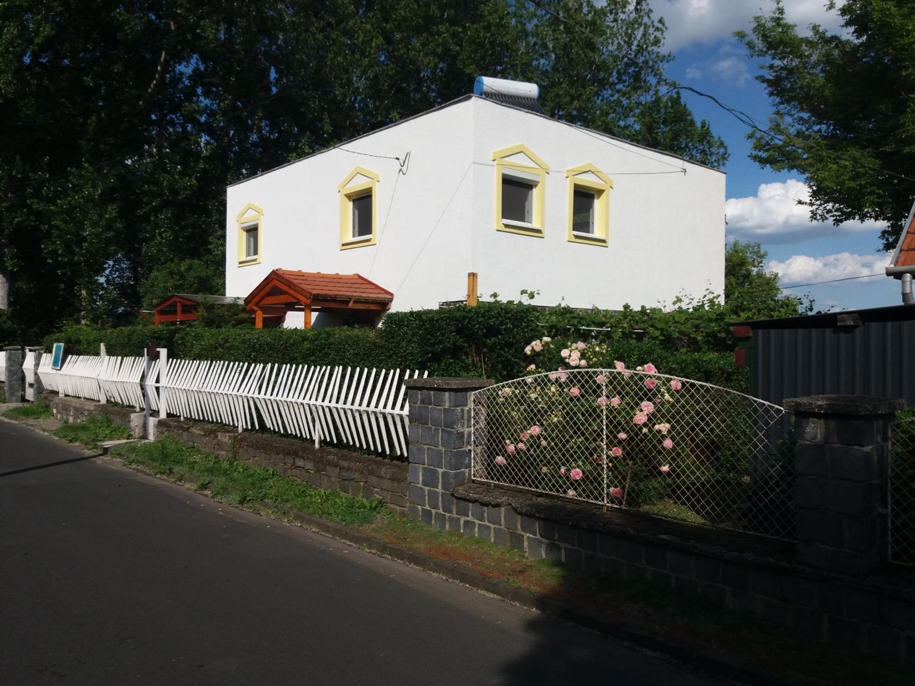 Photo 29