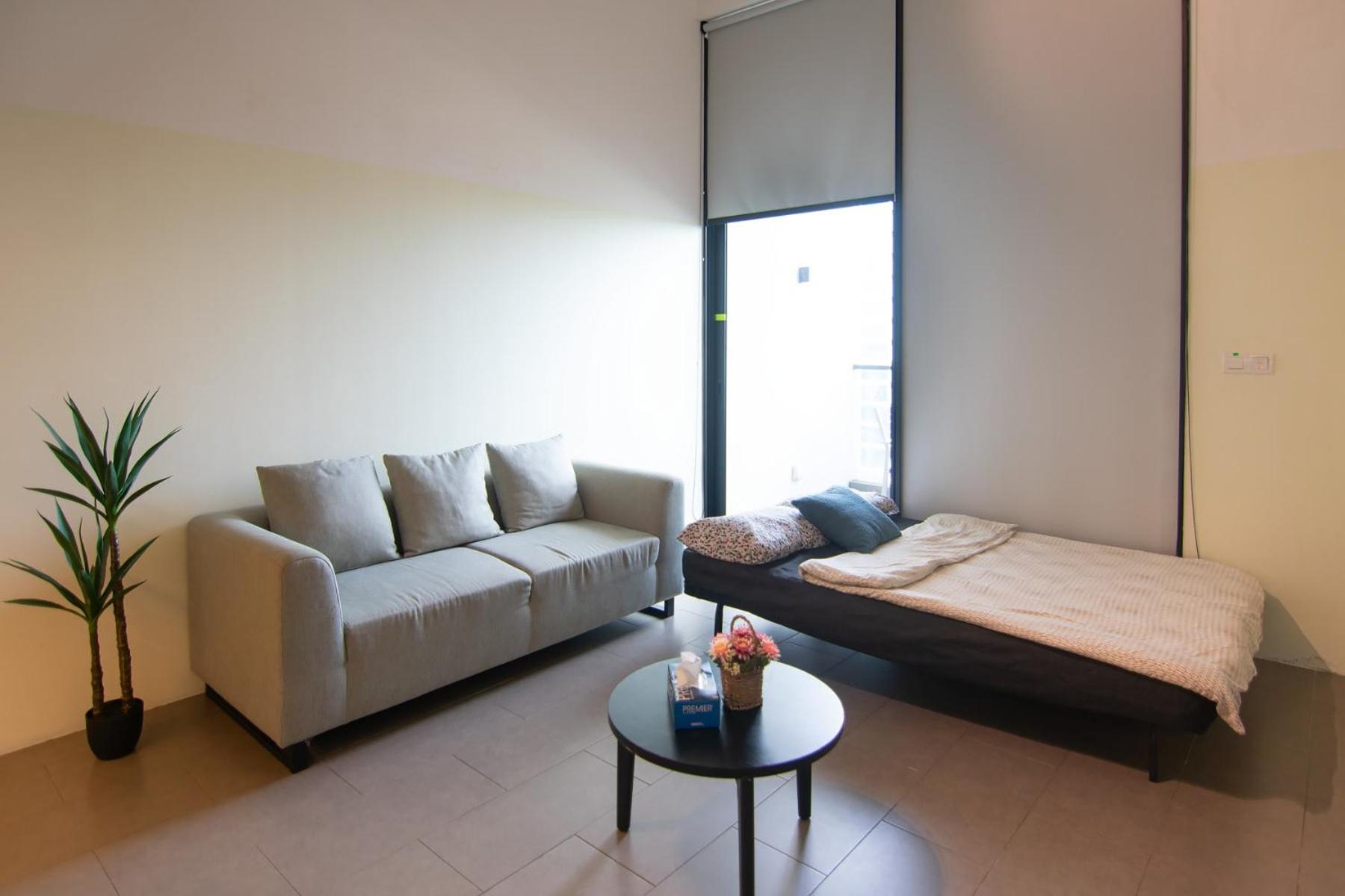 A Lovely High-Floor Loft at EST Brickfields