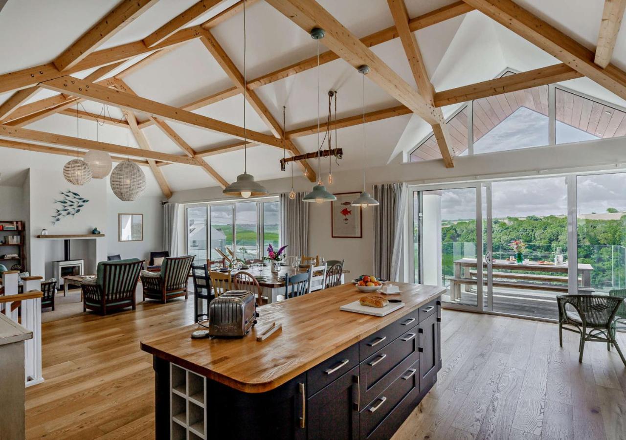 6 Bed in Newquay oc-e18072