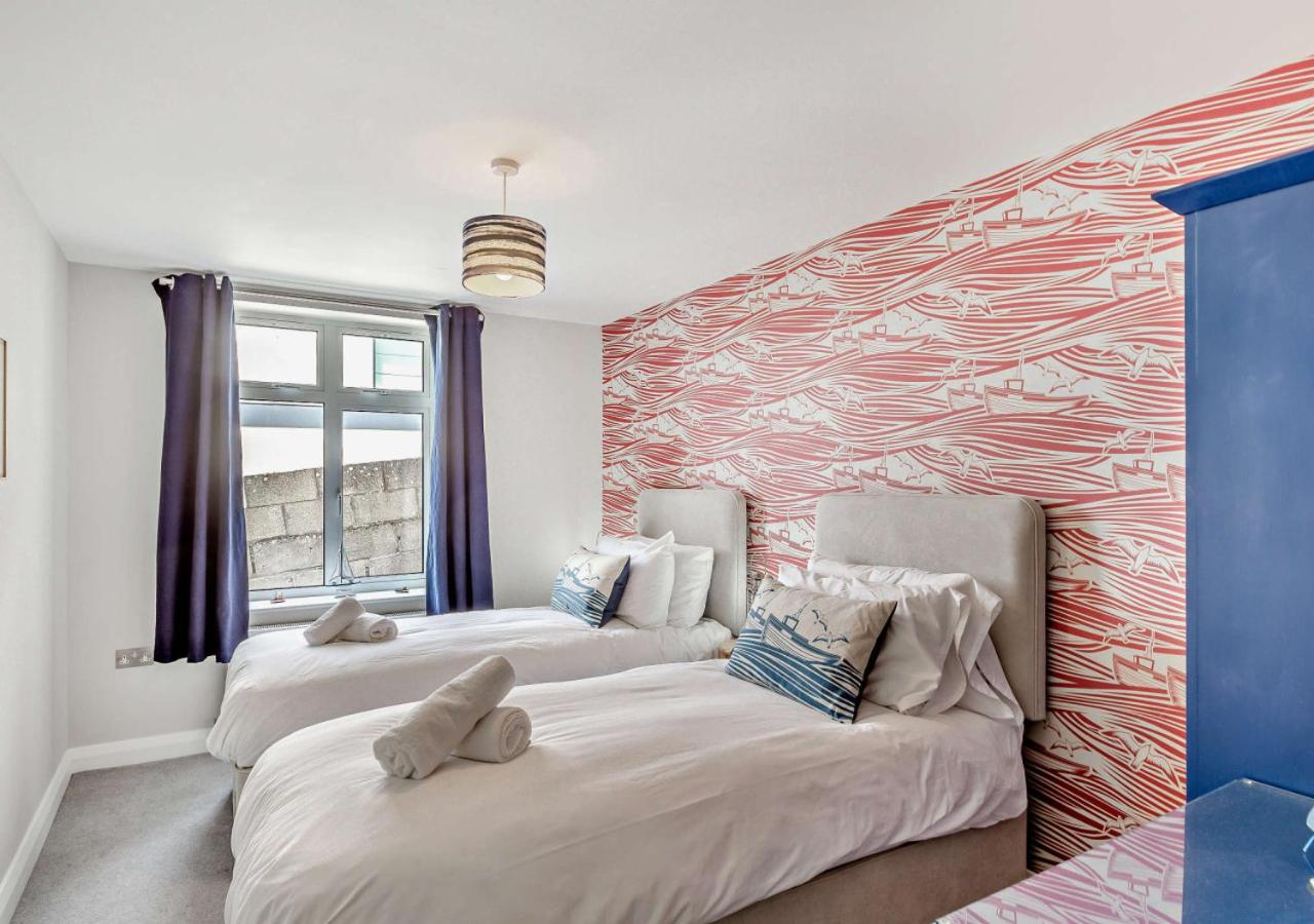 6 Bed in Newquay oc-e18072