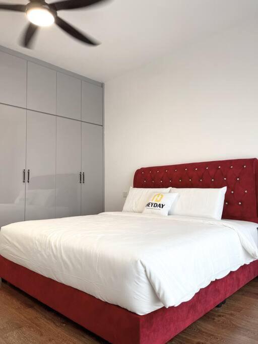 Modern Family Suite 4Bed3Bath Johor Bahru