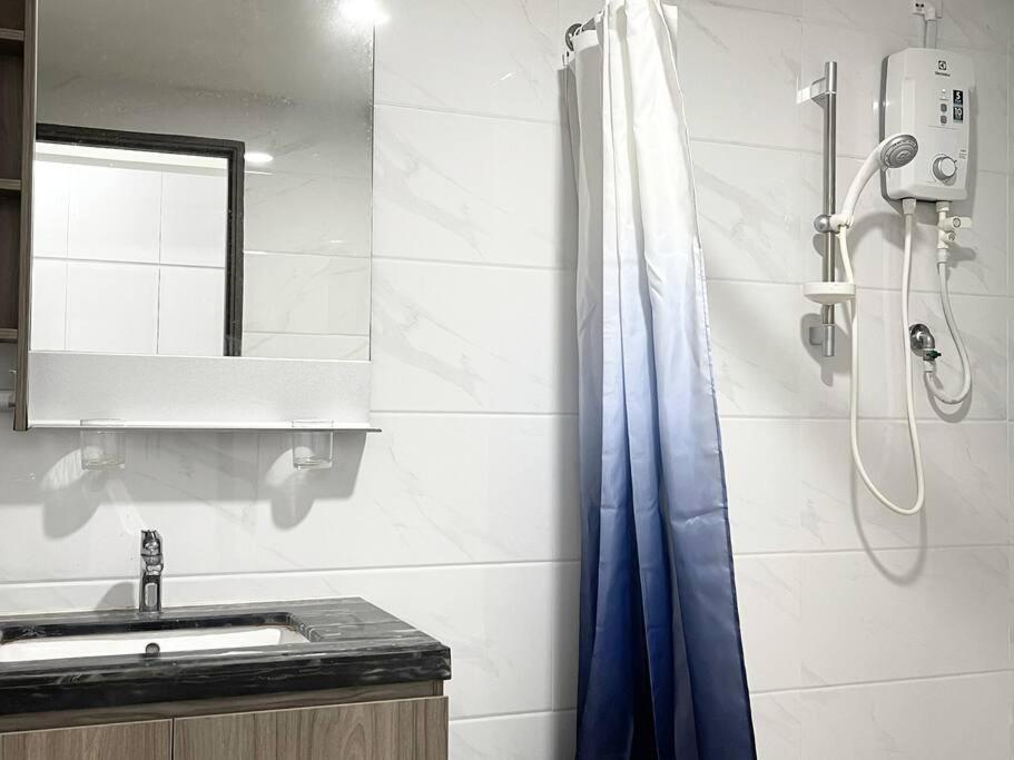 Modern Family Suite 4Bed3Bath Johor Bahru