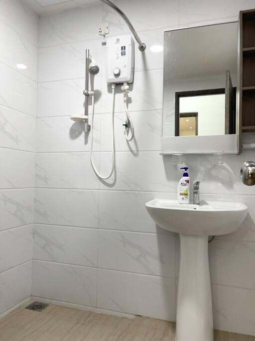 Modern Family Suite 4Bed3Bath Johor Bahru