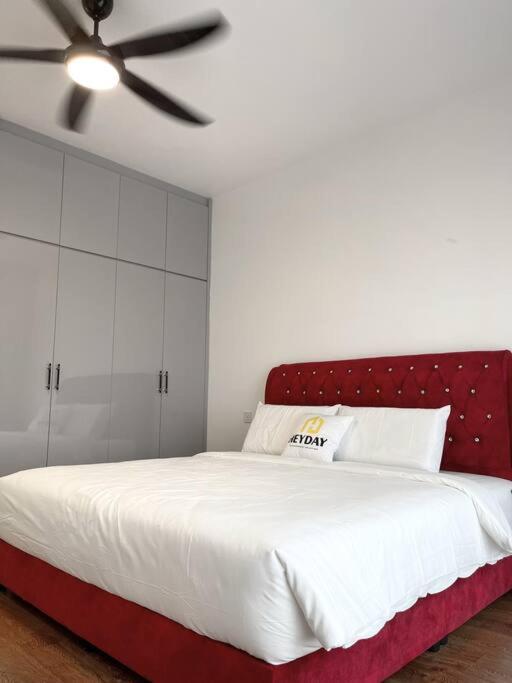 Modern Family Suite 4Bed3Bath Johor Bahru