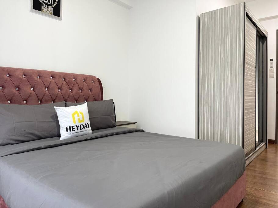 Modern Family Suite 4Bed3Bath Johor Bahru