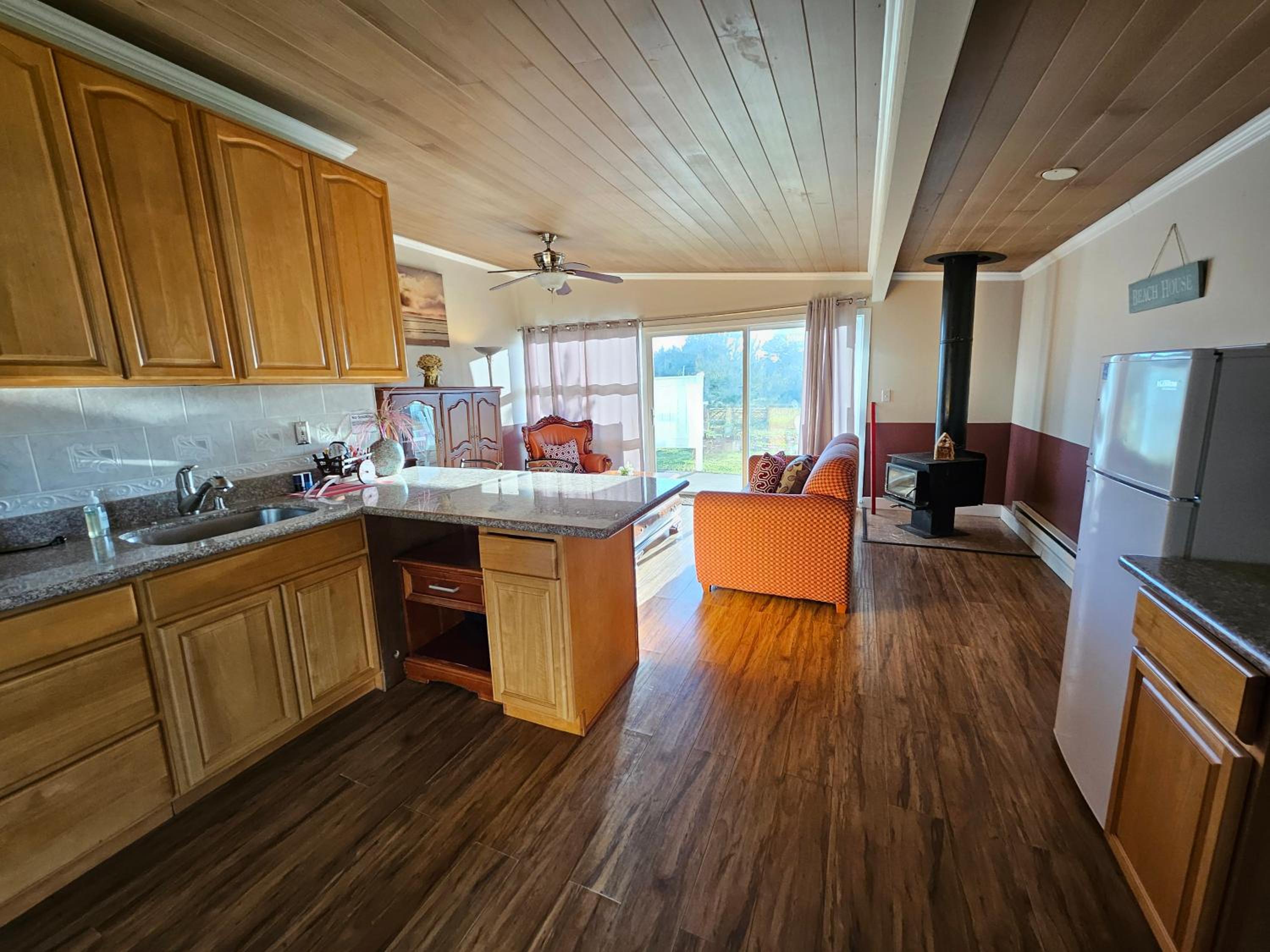 Beachwood Condos & Resort