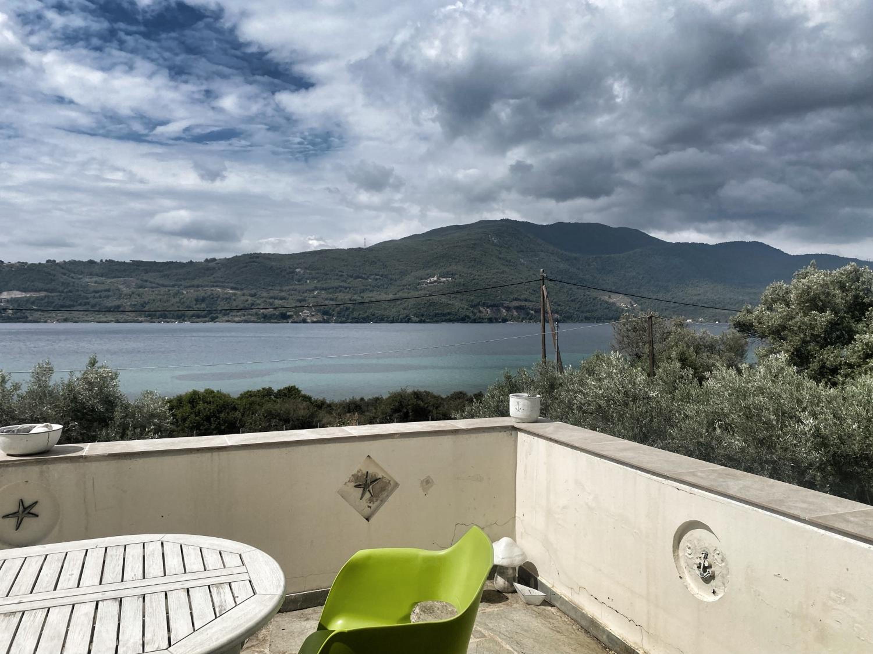 Seafront Rododafni Loft