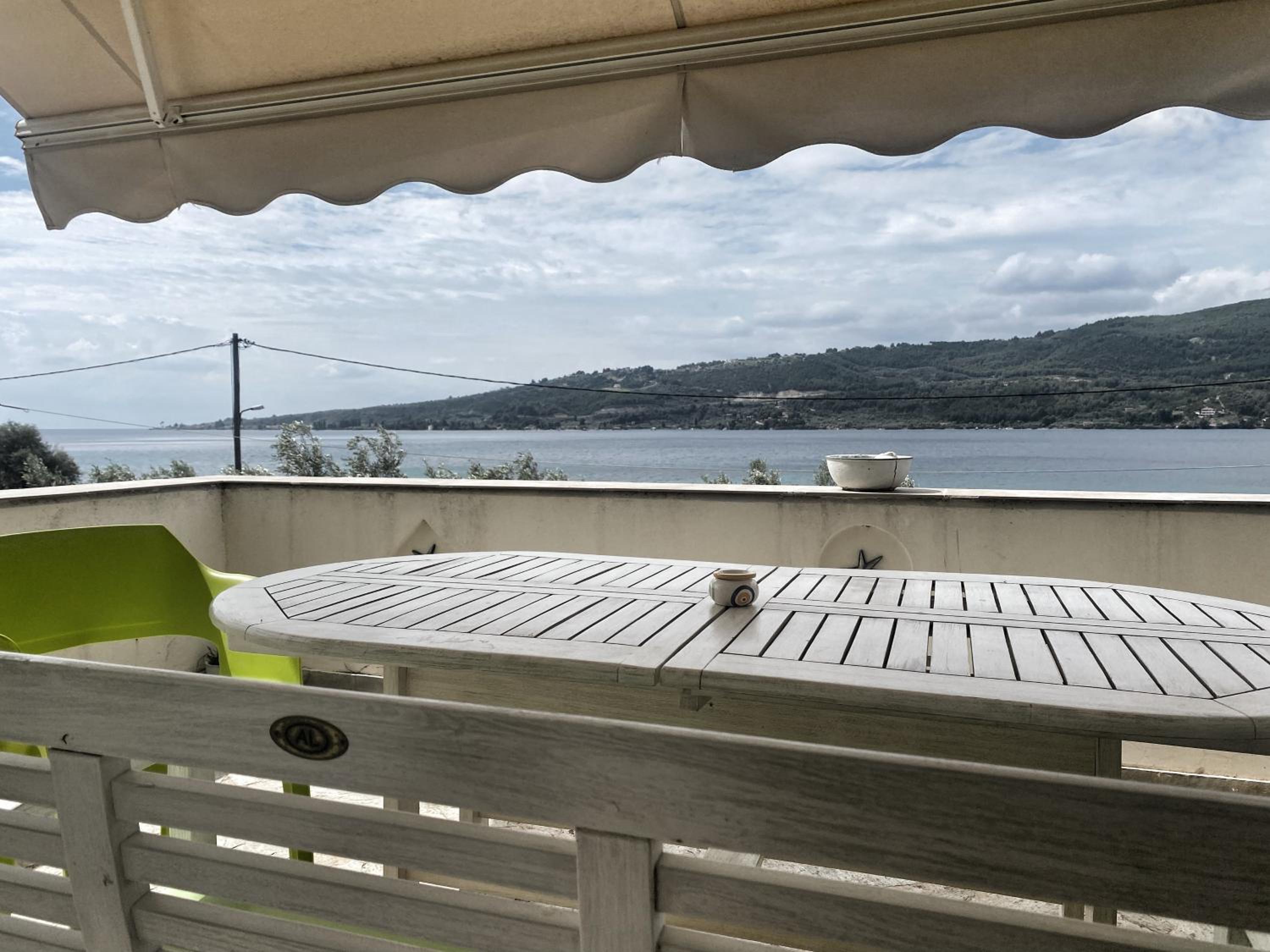 Seafront Rododafni Loft