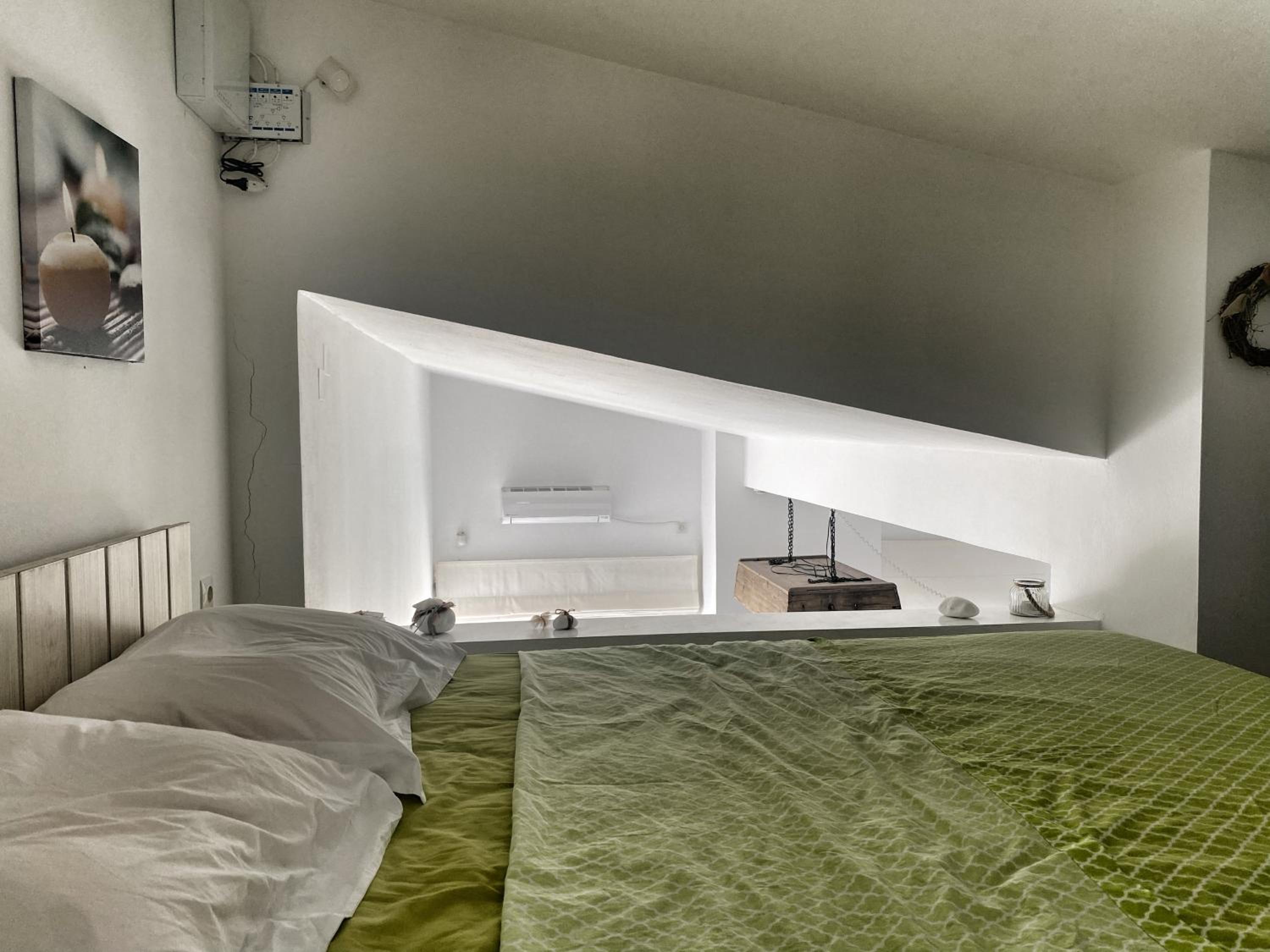 Seafront Rododafni Loft