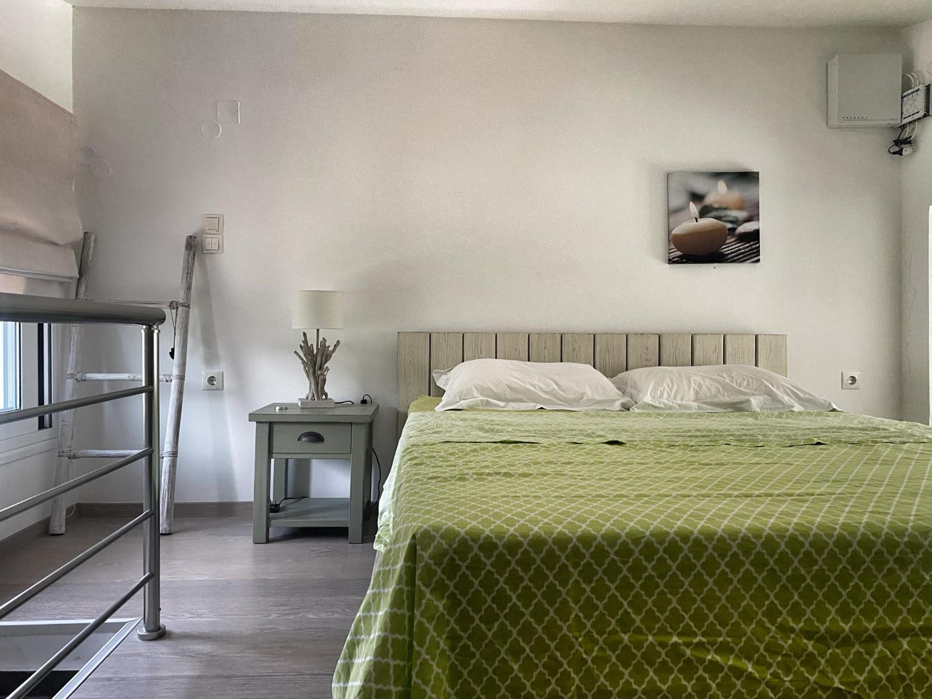 Seafront Rododafni Loft