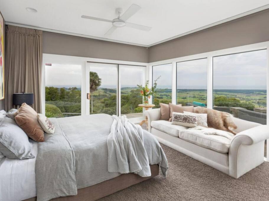 EagleView Park outstanding views and privacy