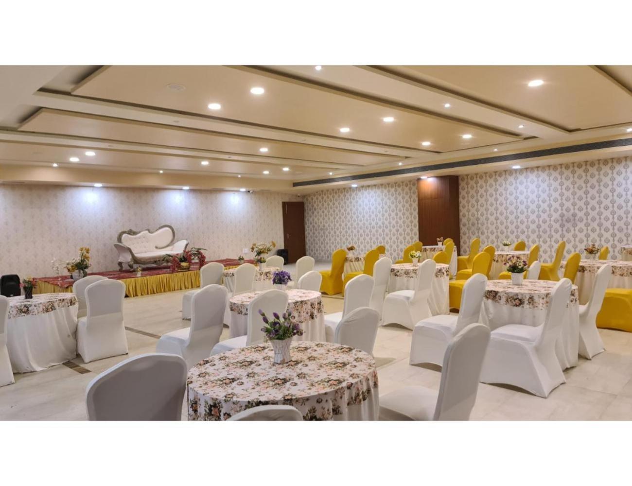 Hotel Aman Palace, Shahdol