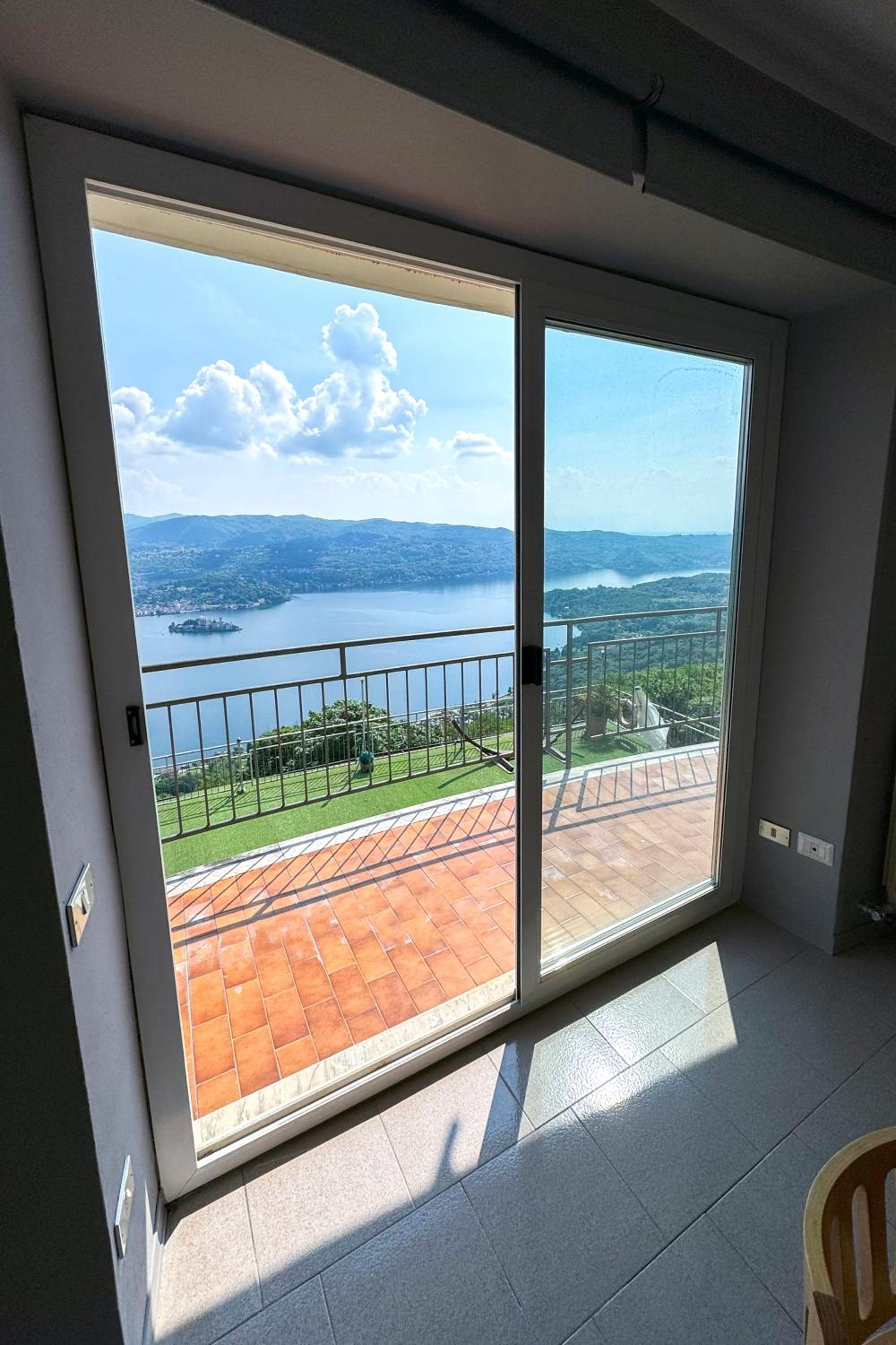 Appartamento Alberti con vista lago