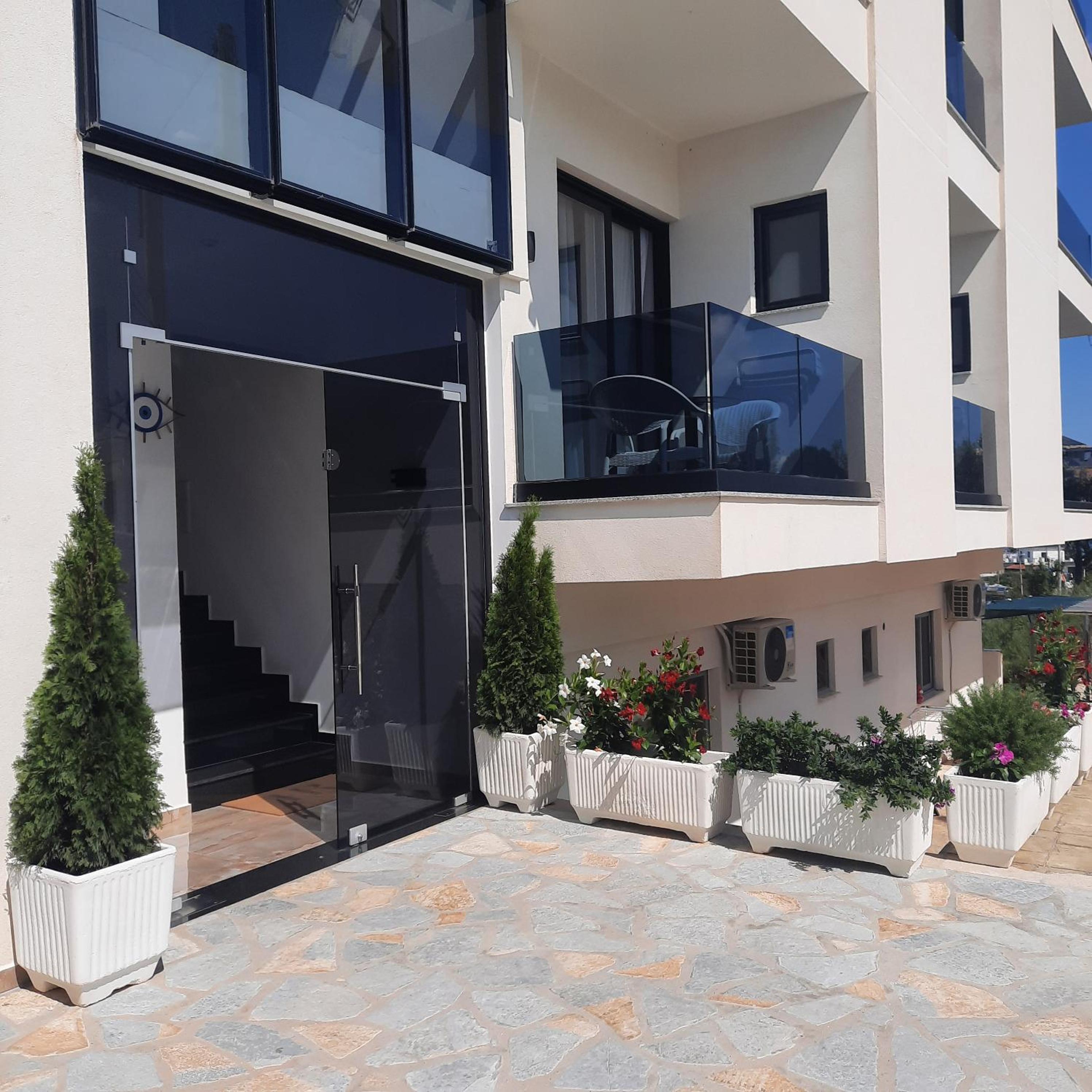 HOTEL RENATO - Image 1