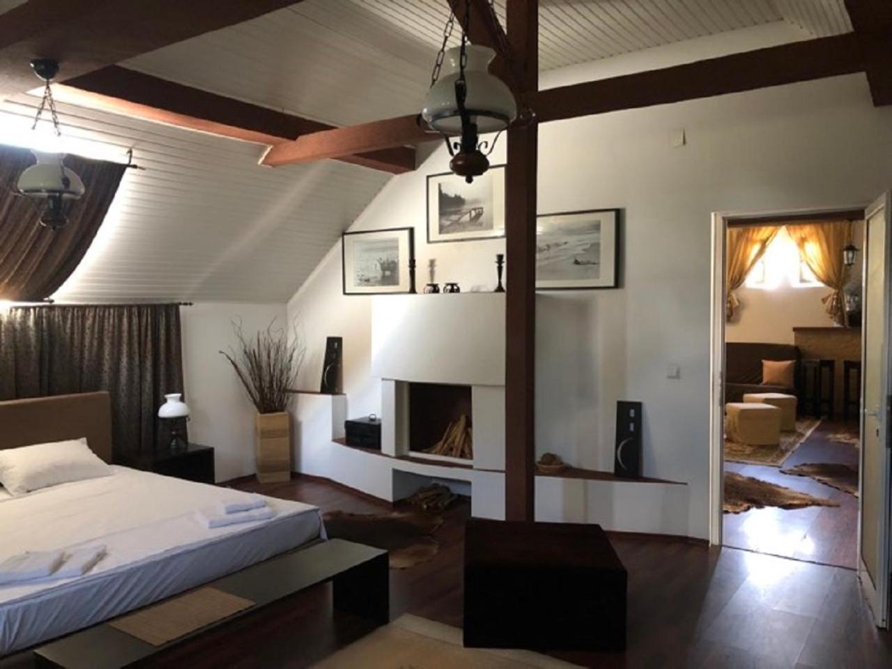 Lilu House