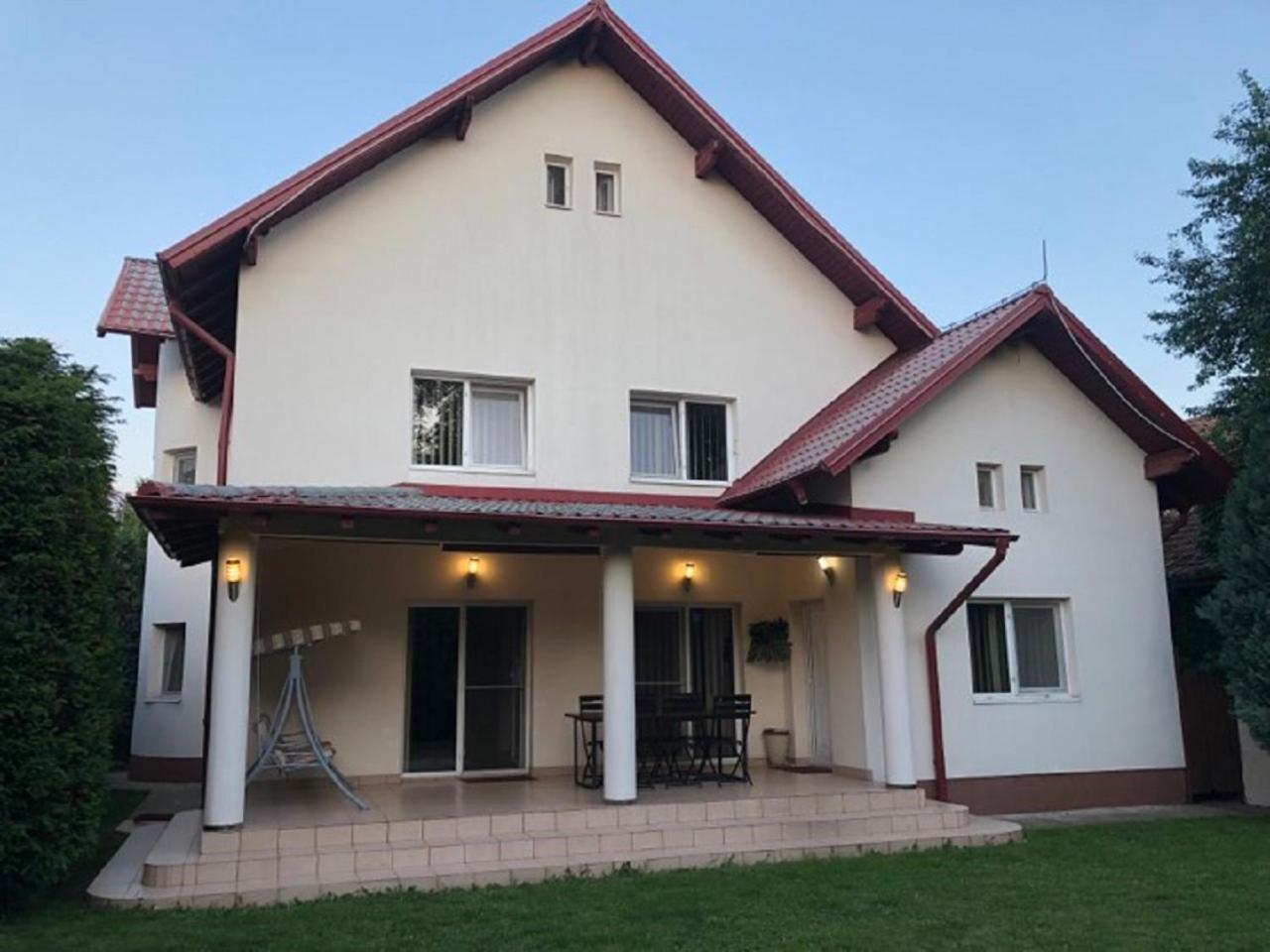 Lilu House