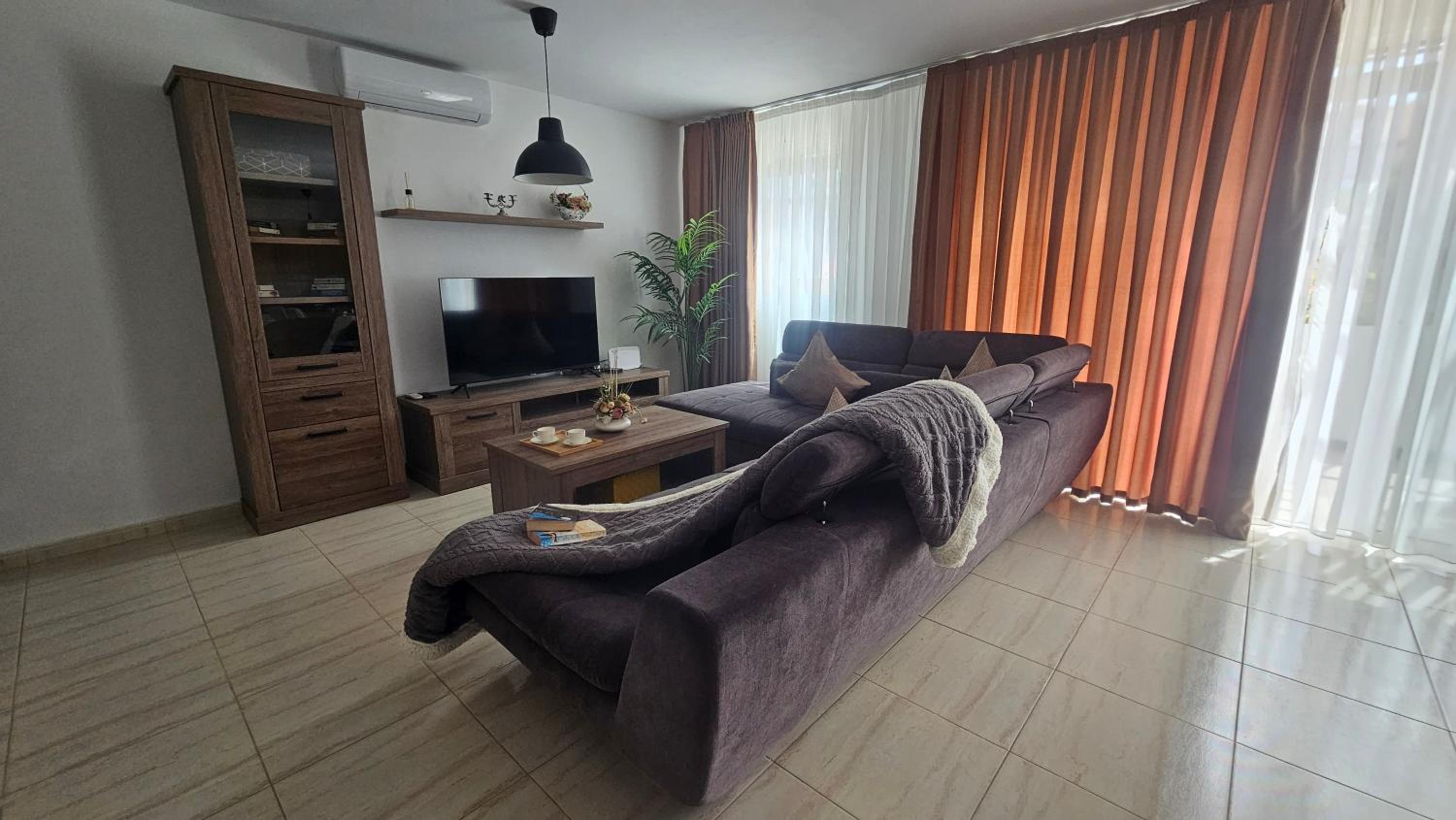 Ocean Breeze Retreat