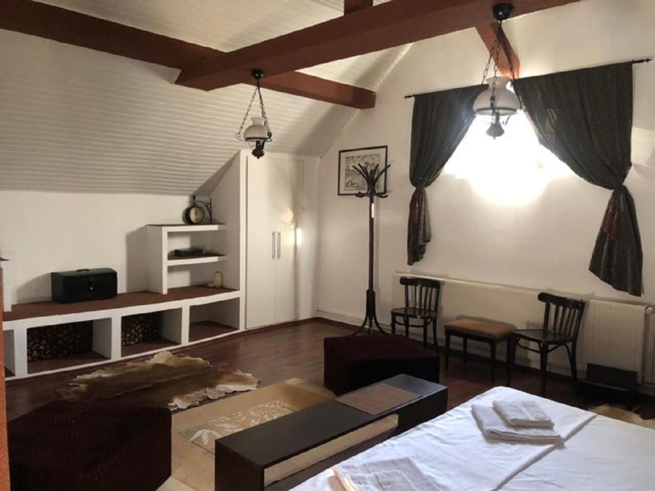 Lilu House