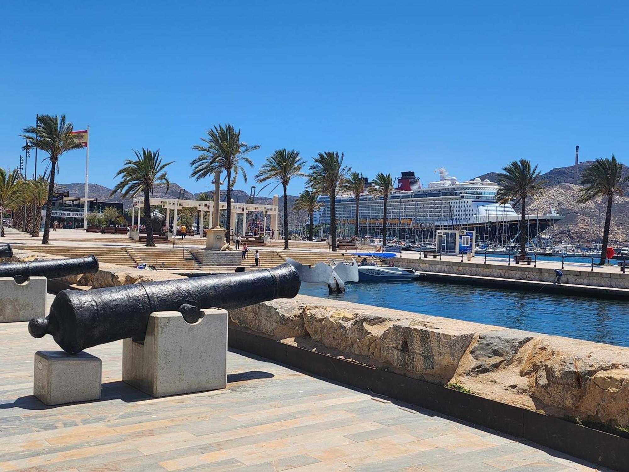 Apartamentos Boutique Mar De Cristal