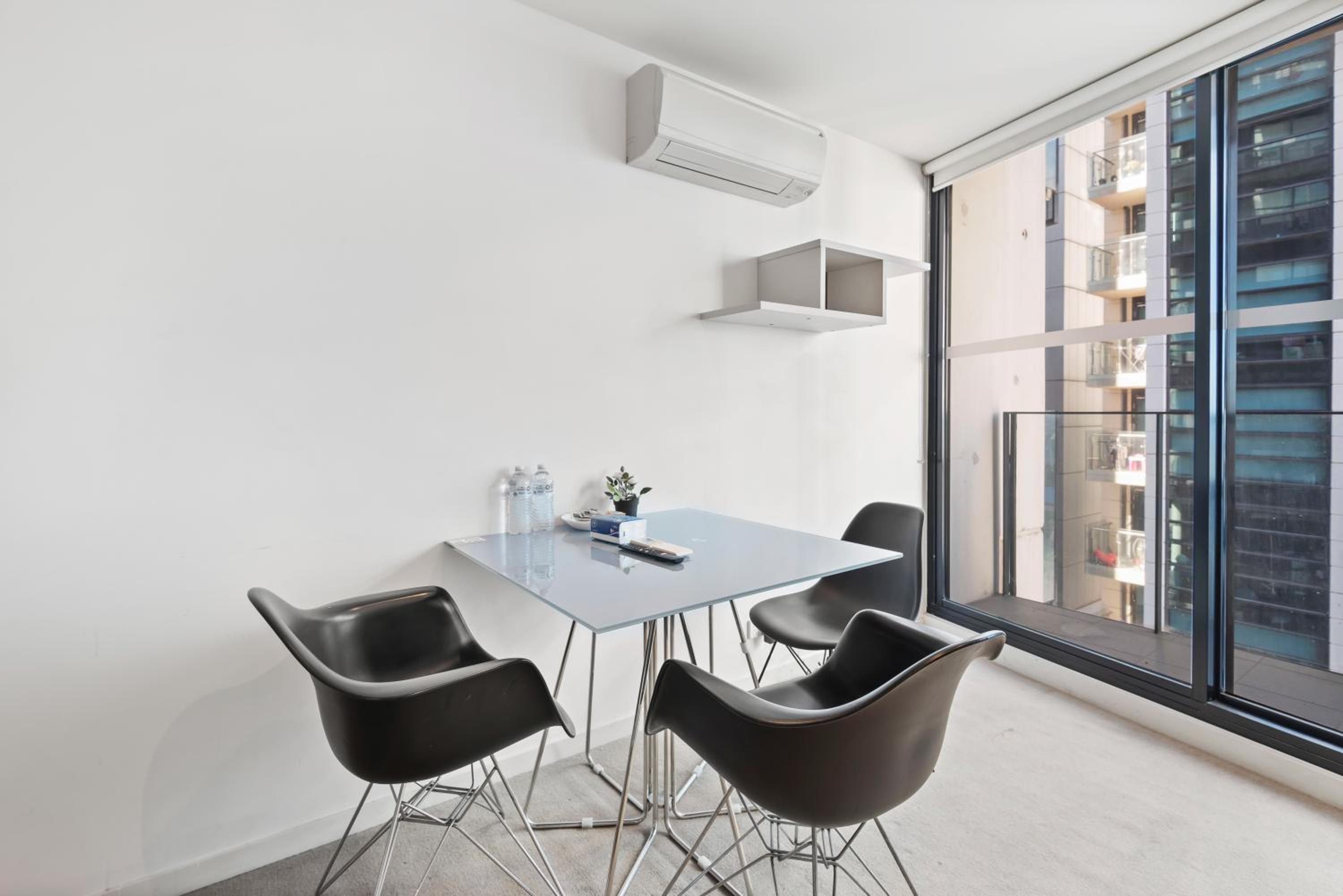Compact studio walk to Victoria Market