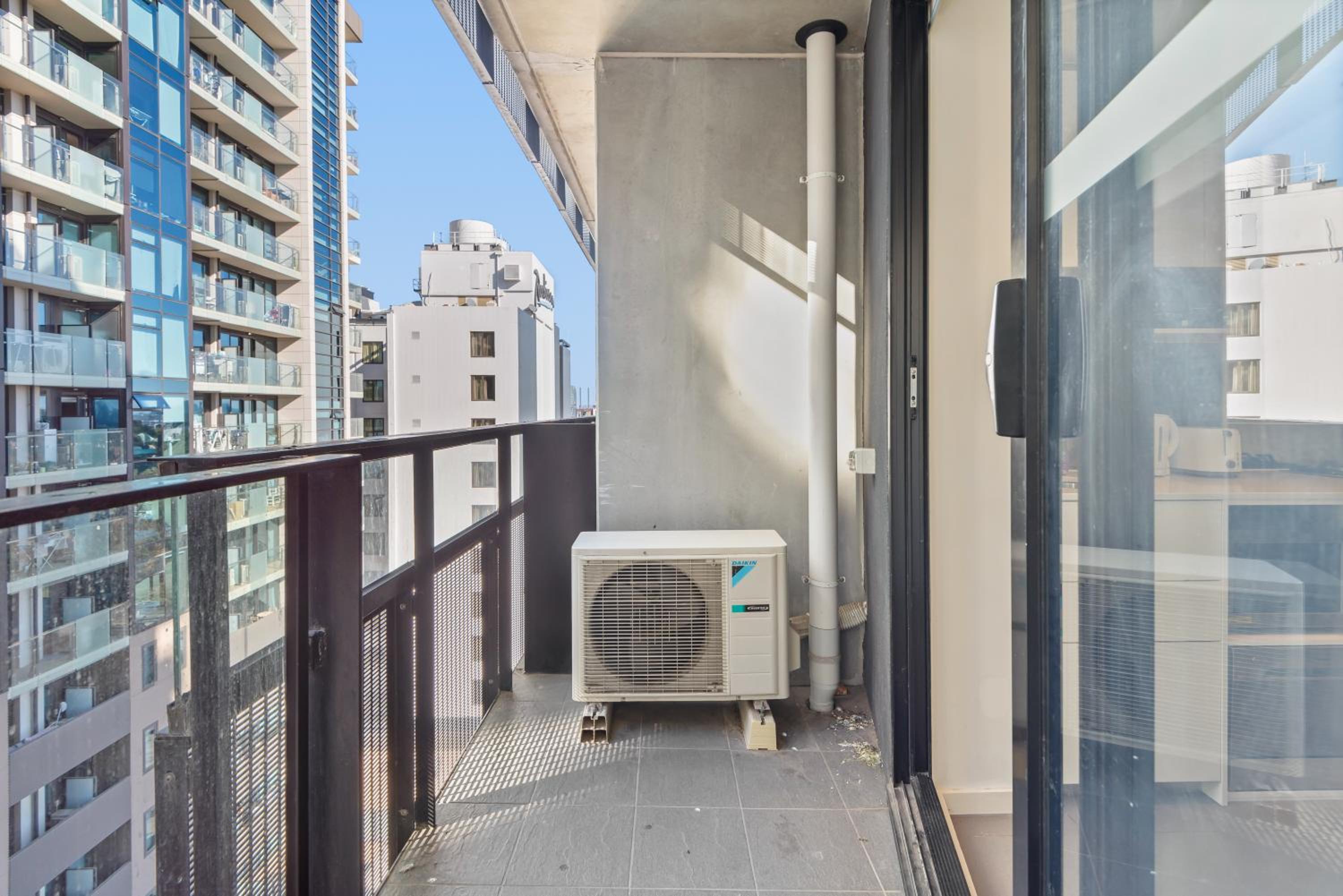 Compact studio walk to Victoria Market
