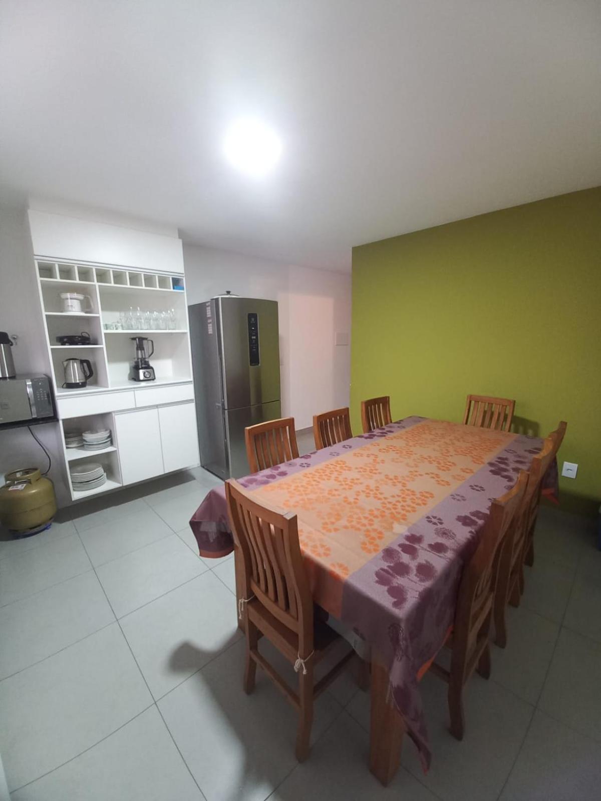 Casa Duplex Climatizada com Piscina para 10 pessoas