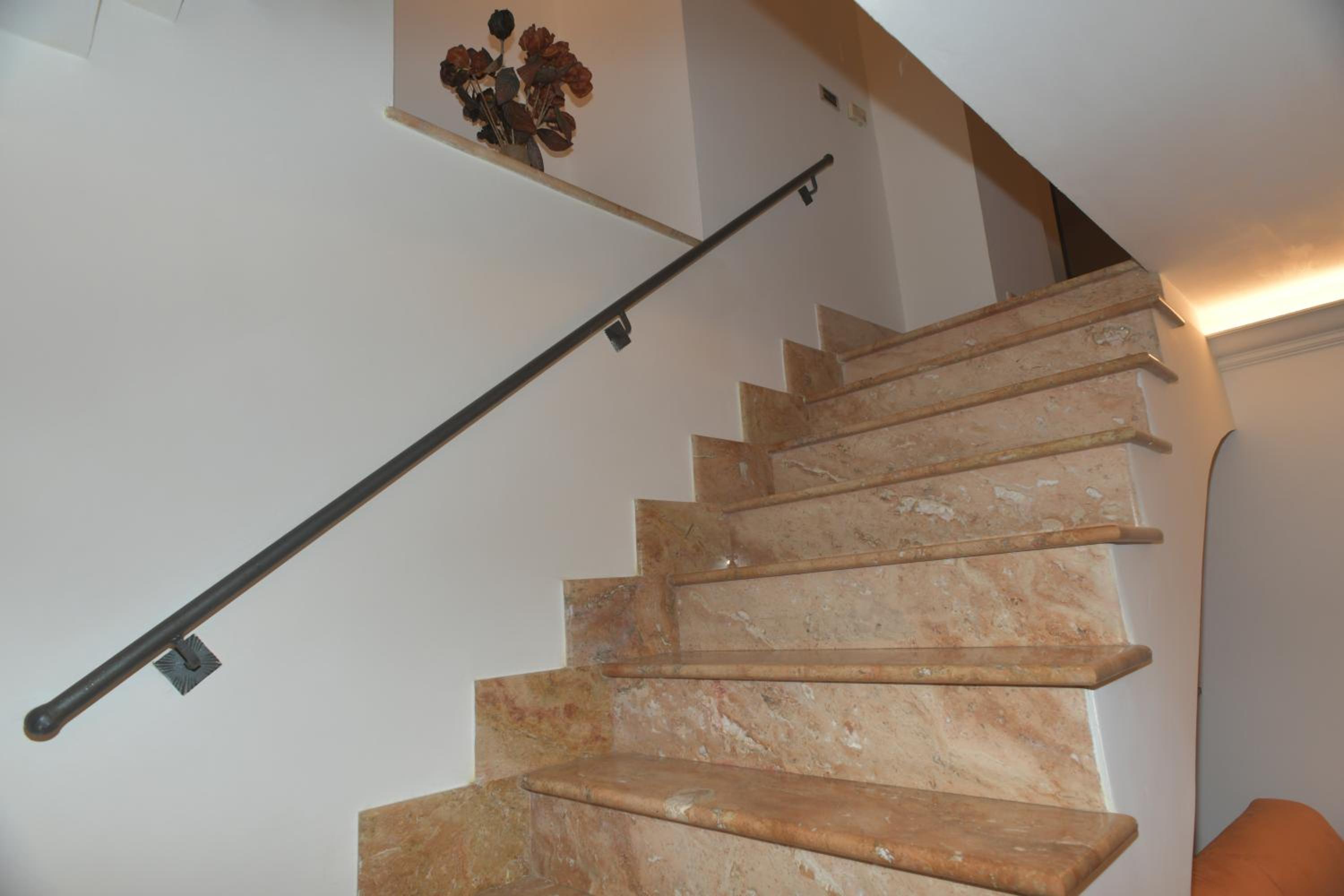 La Casa Di G - Vivora Srl