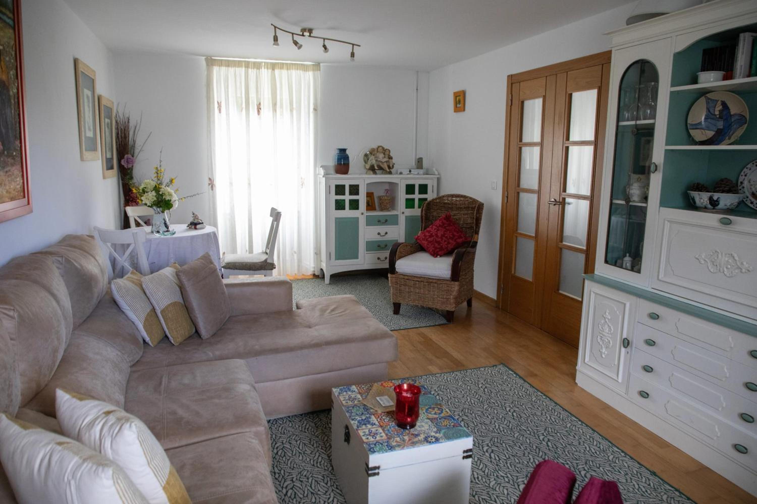 Charming house in Teo with balcony and parking included