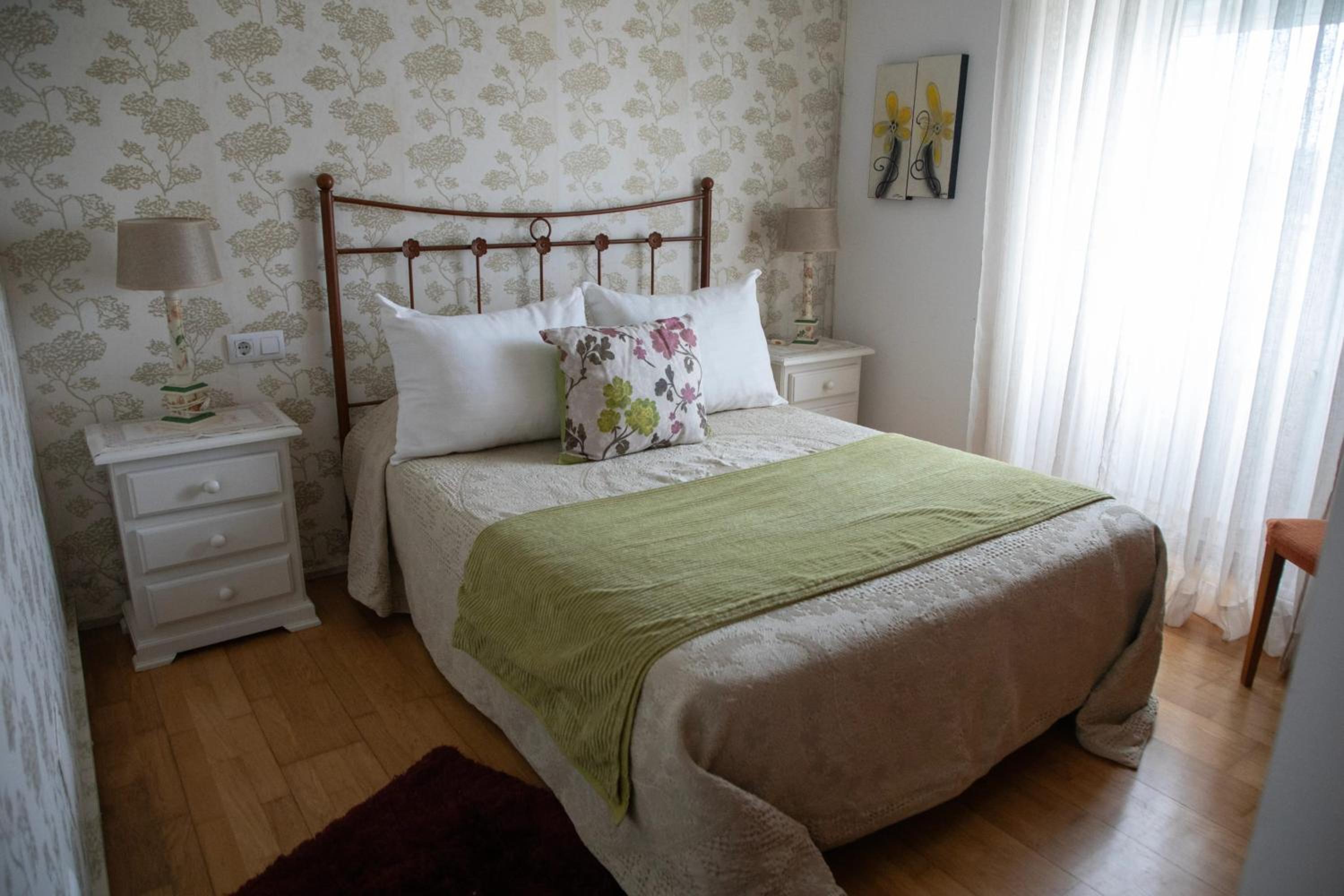 Charming house in Teo with balcony and parking included