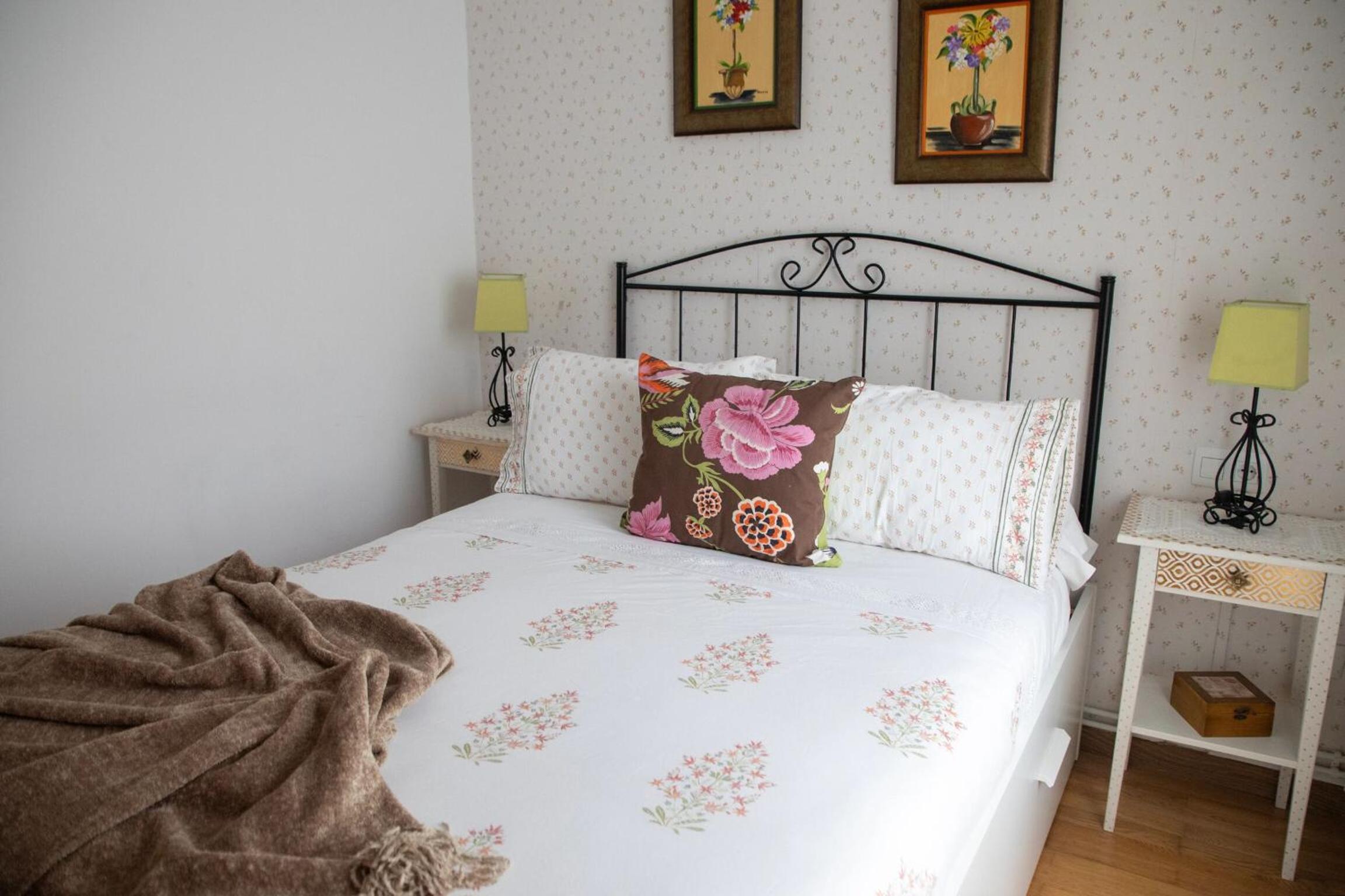 Charming house in Teo with balcony and parking included