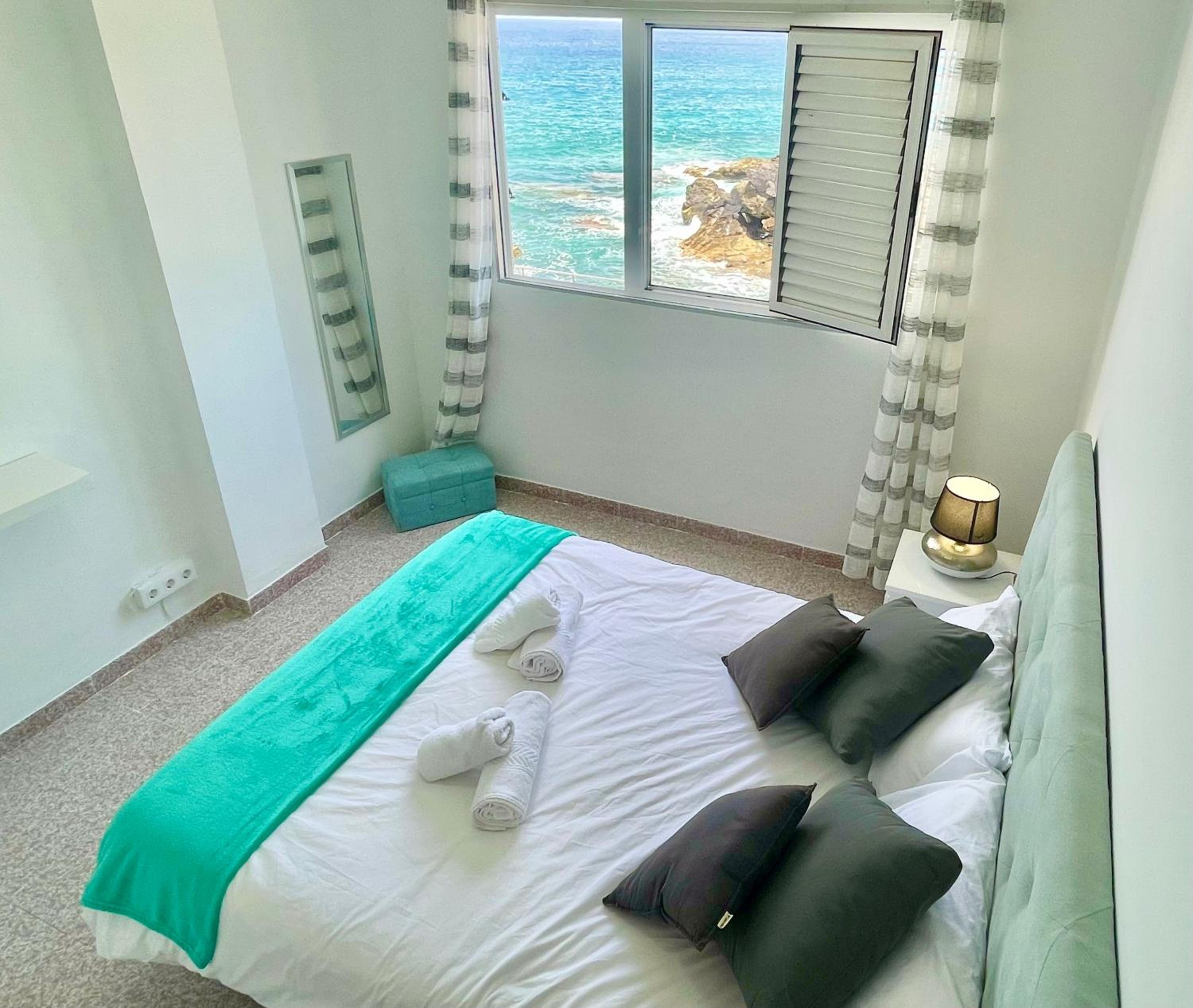 Black Rock Suite