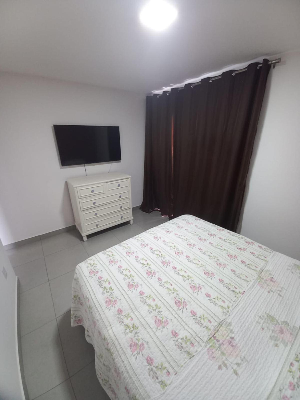 Casa Duplex Climatizada com Piscina para 10 pessoas