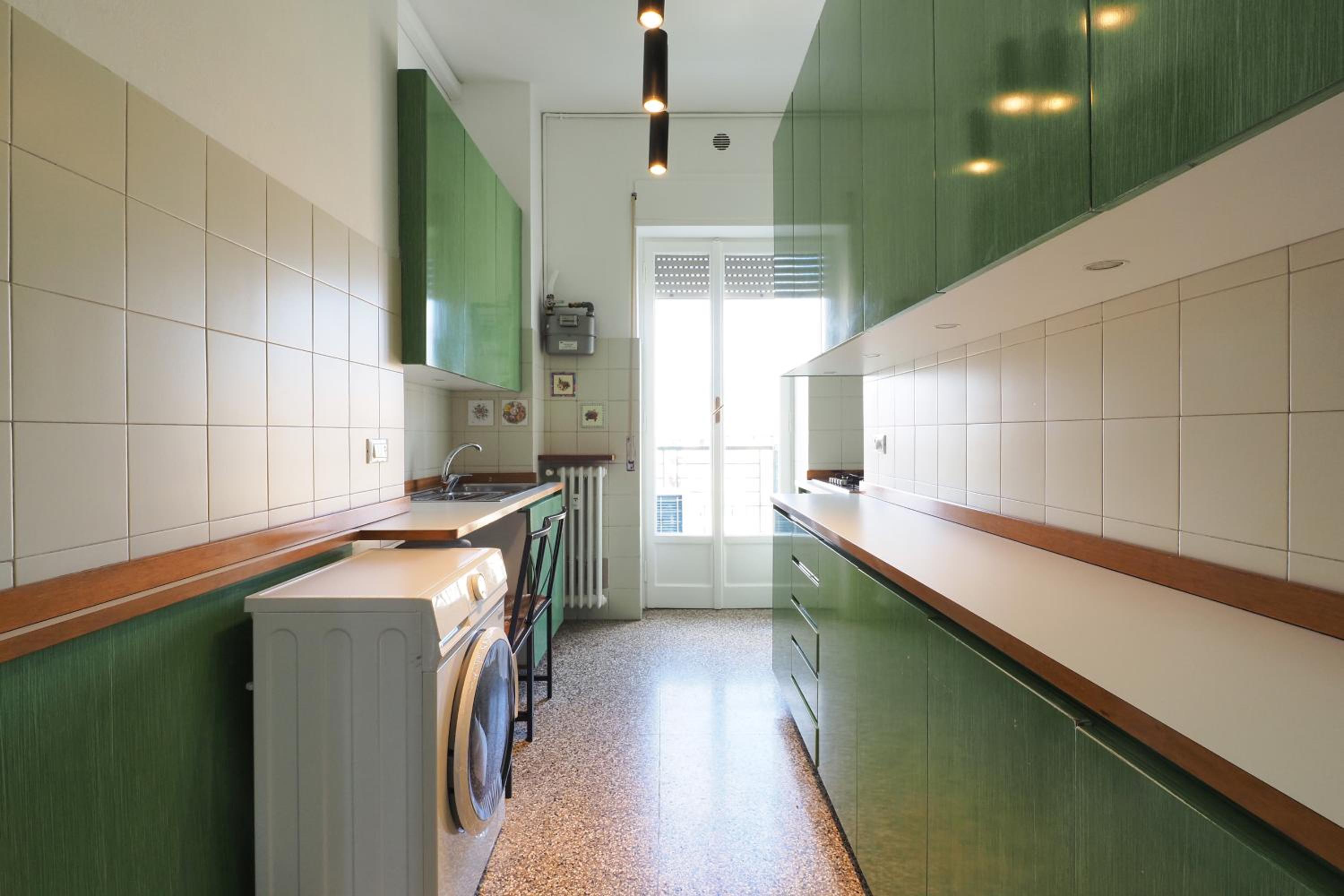Elegant Moscova Apt