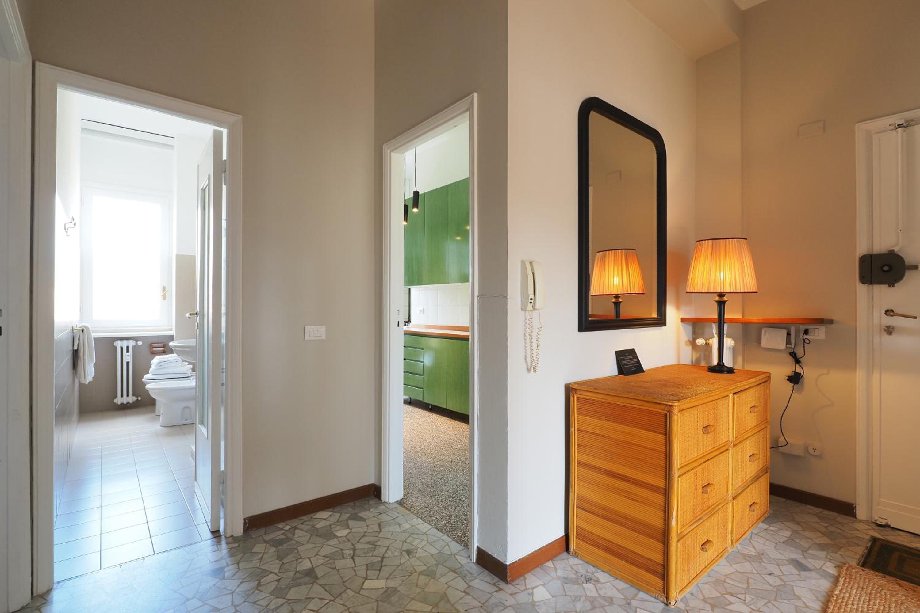 Elegant Moscova Apt