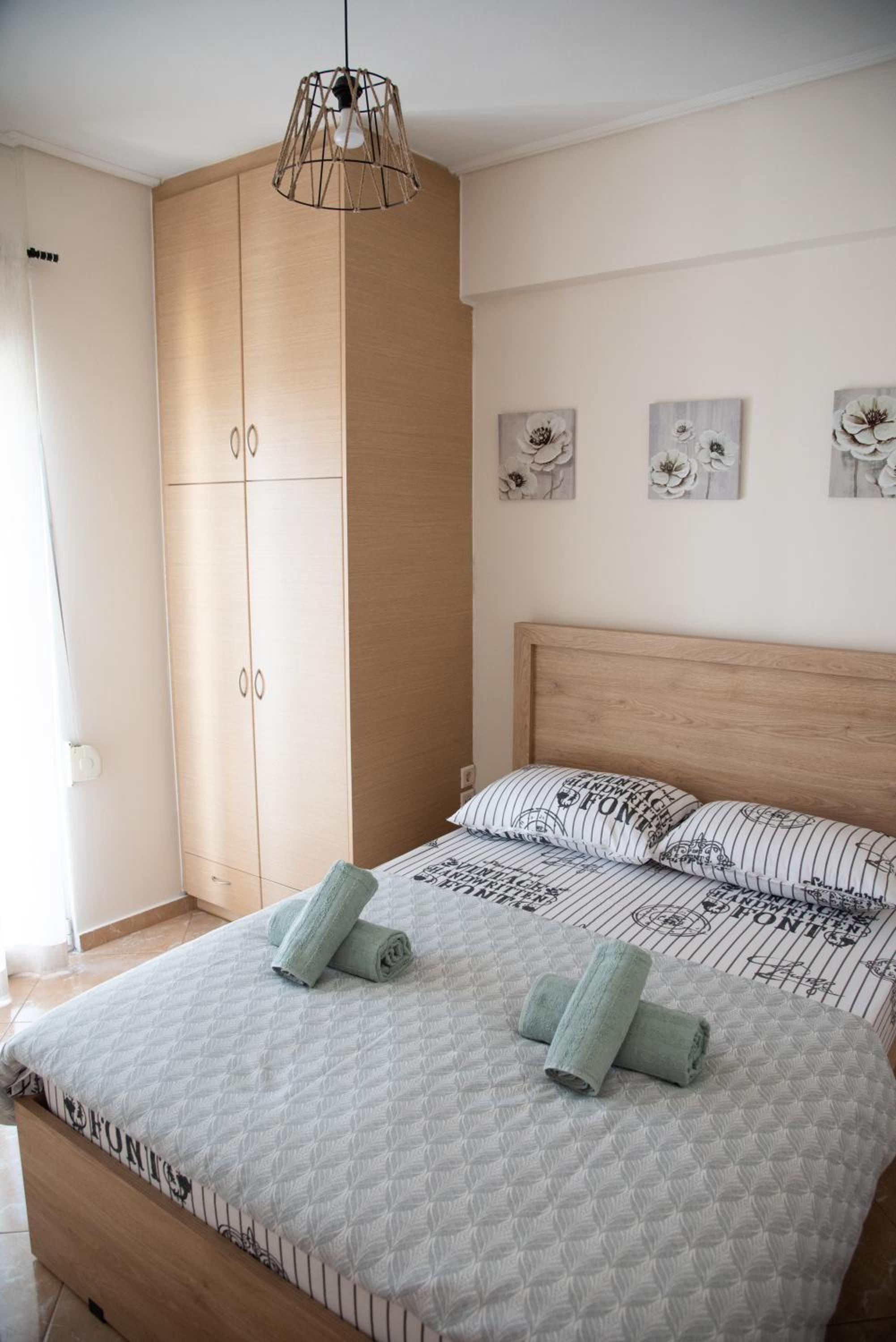 Modern apartment at Nea Artaki 2 photo 2