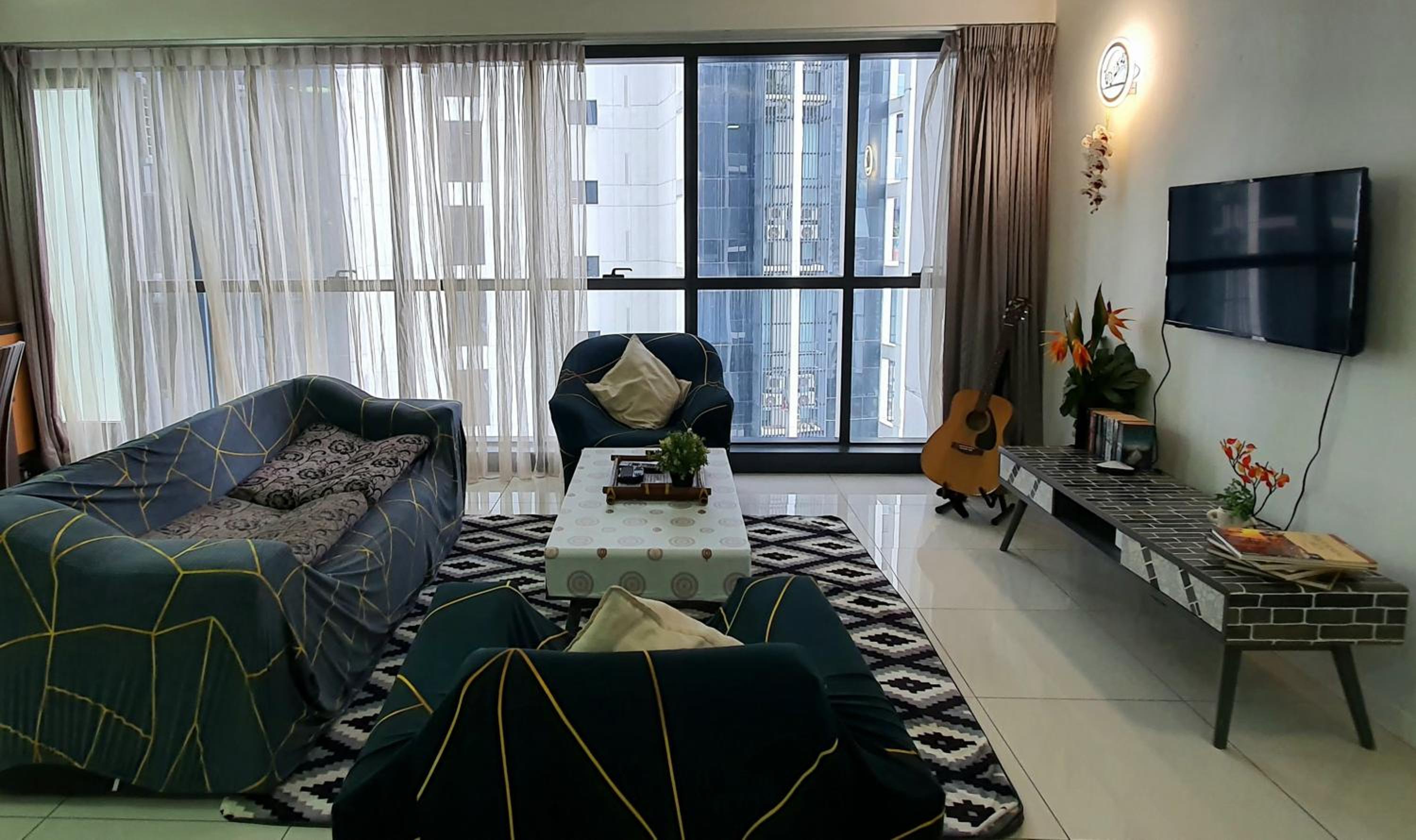 MCity Ampang (Room in shared apartment)