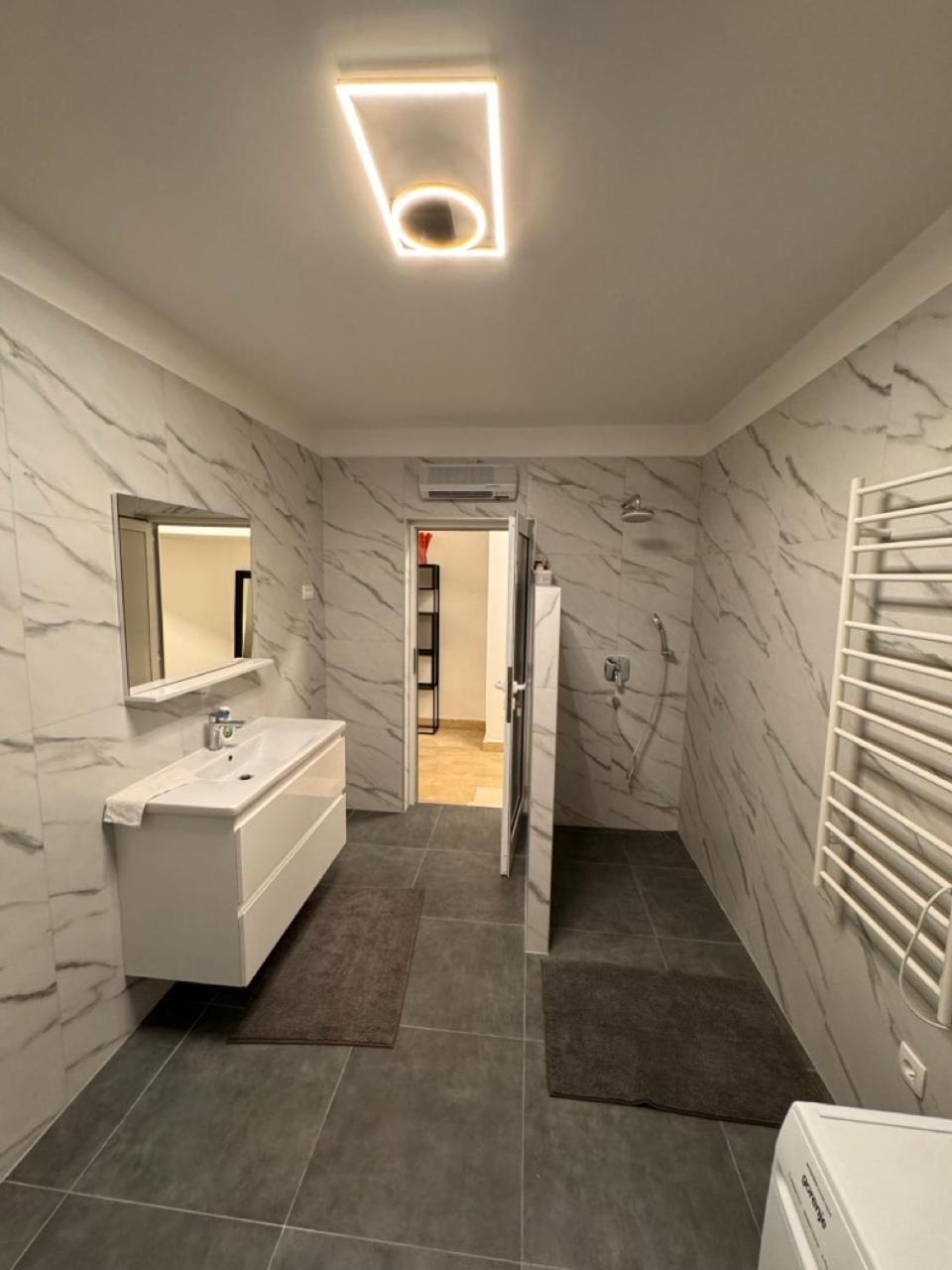 Villa Lazaric Apartment Adria