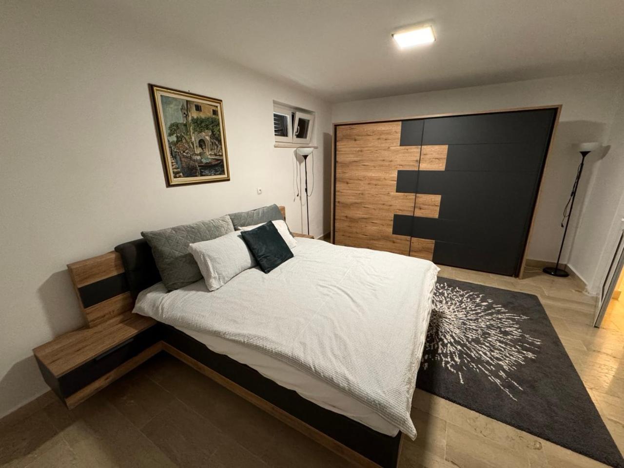 Villa Lazaric Apartment Adria