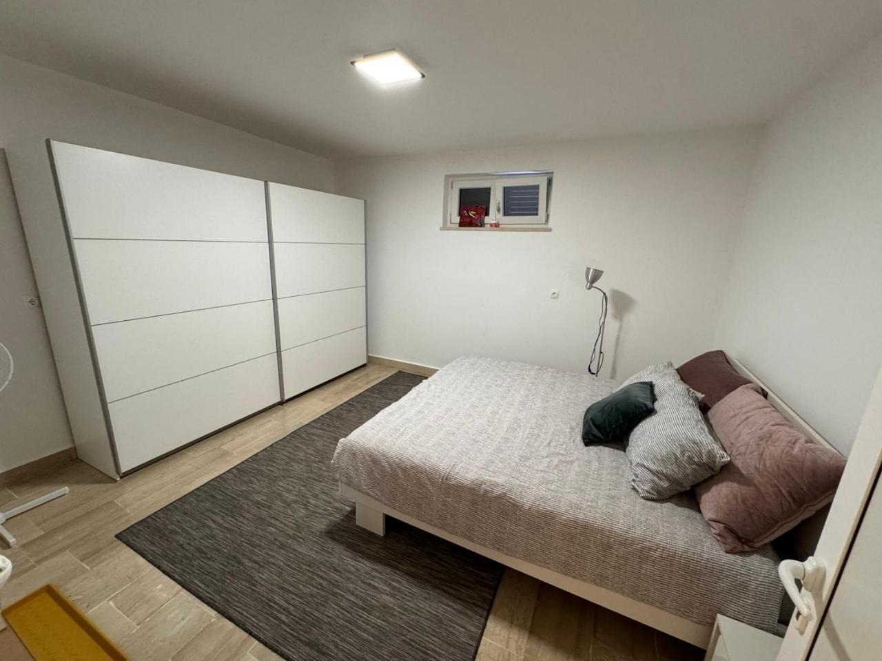 Villa Lazaric Apartment Adria