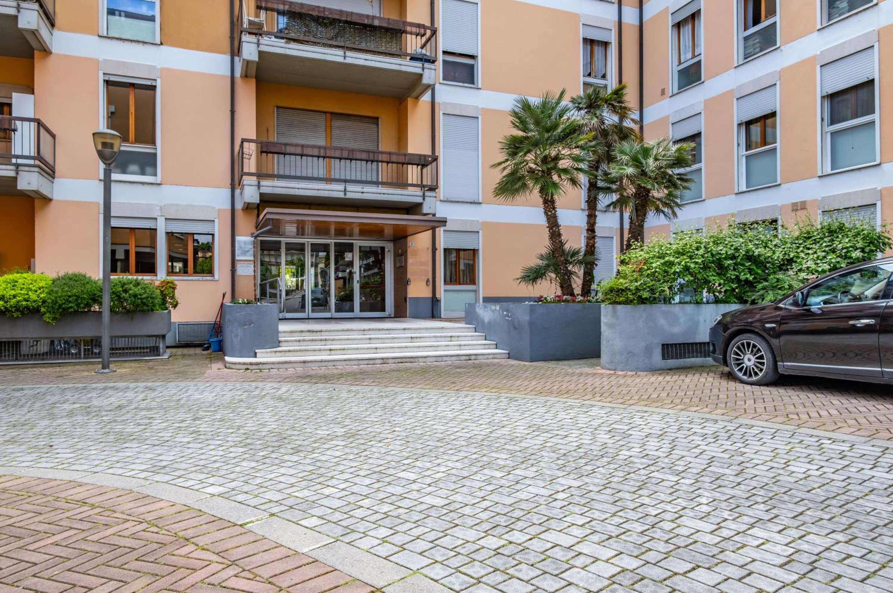 A 150m dal Lago! Centralissimo a Desenzano con Balcone