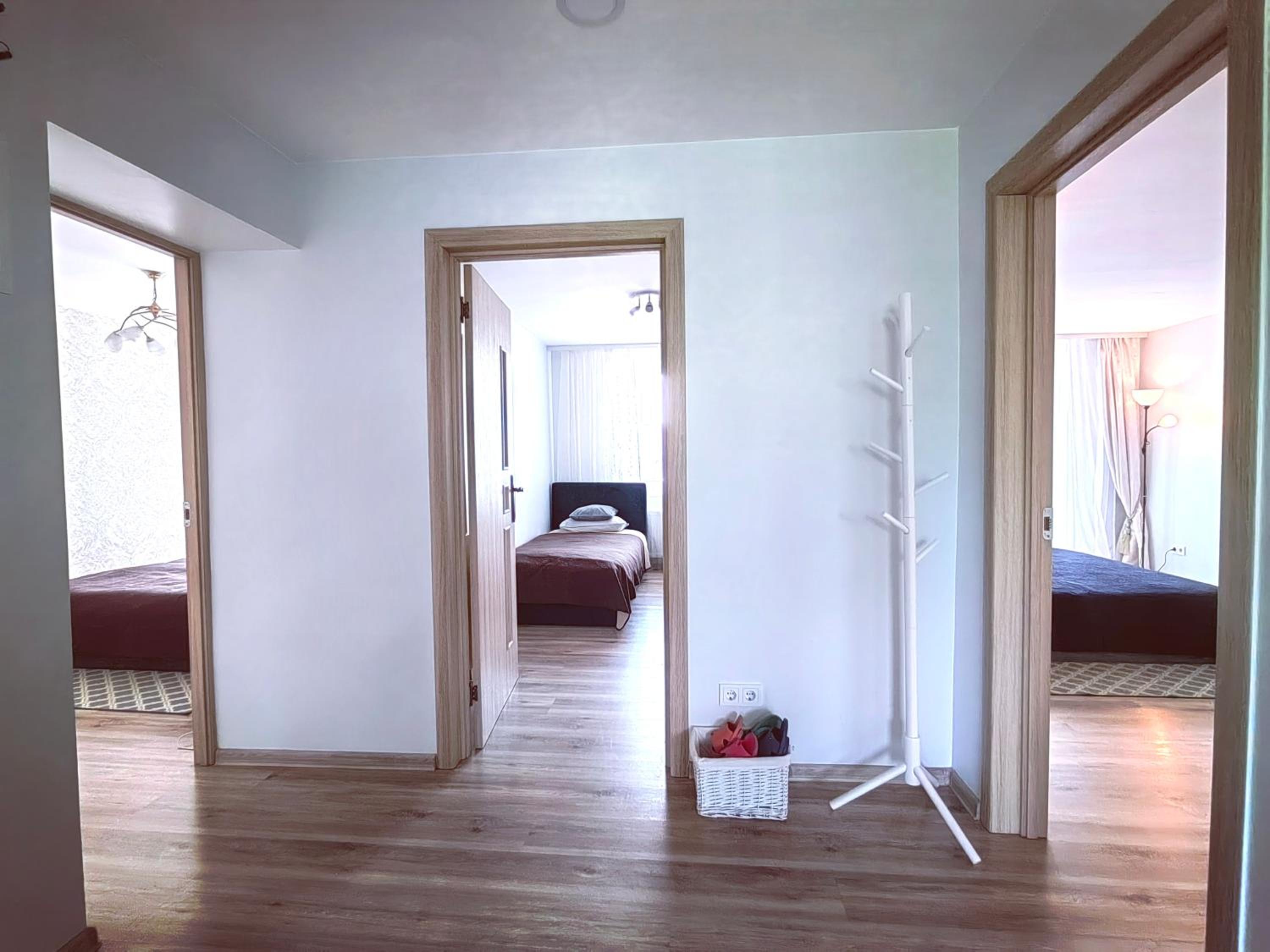 Cozy 3 bedroom apartament in town centre of Joniškis view 2