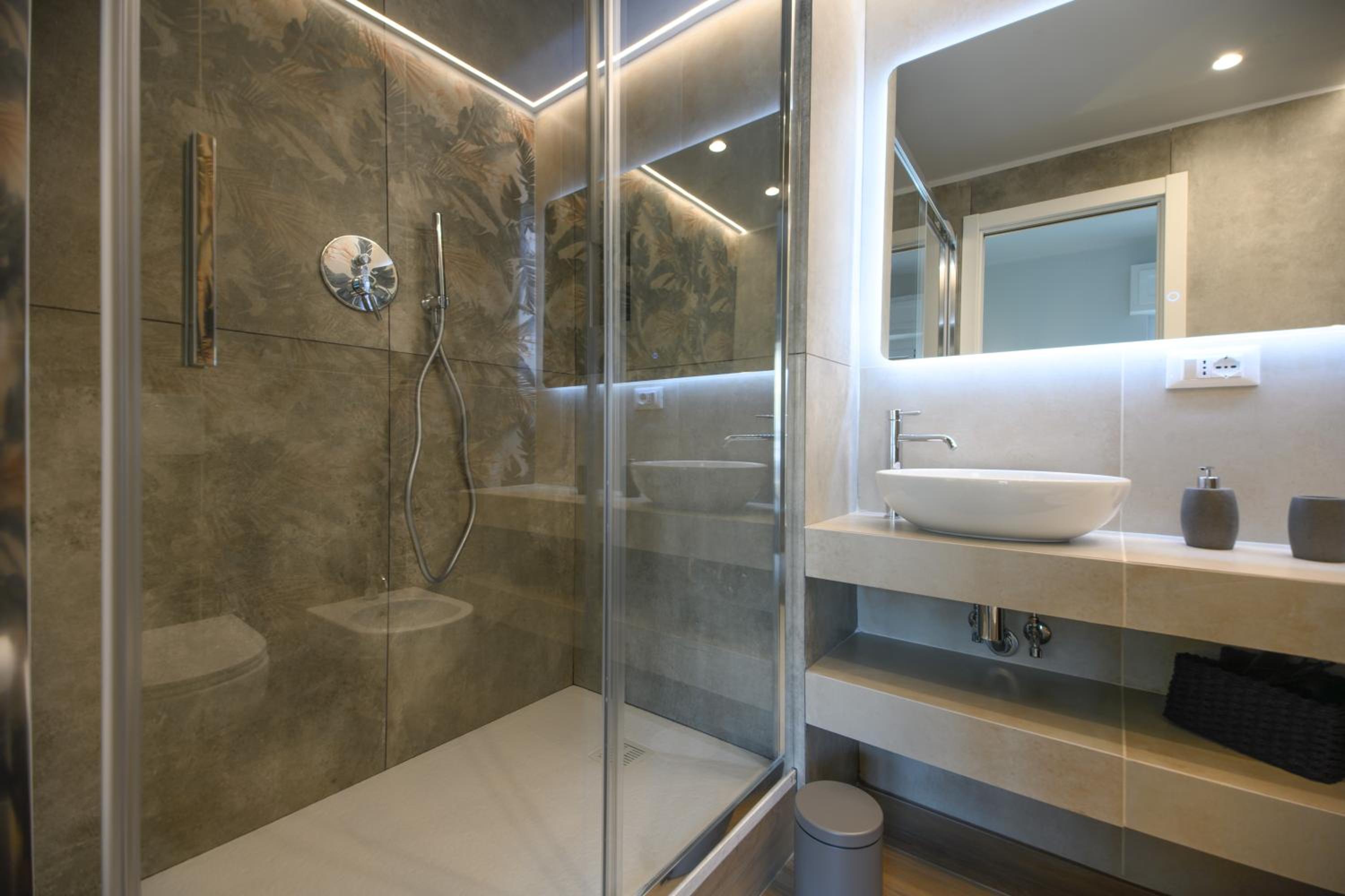 Bianca Elegance Rooms