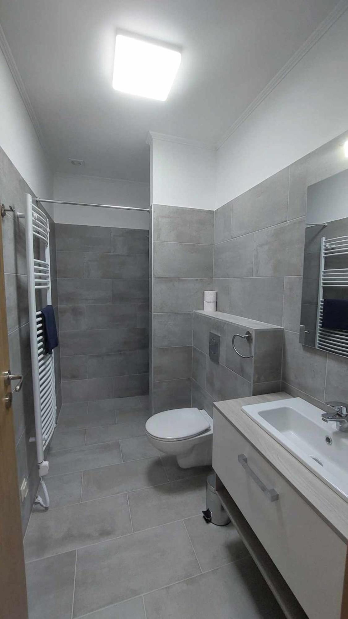 Riverside Apartmanház Gyula