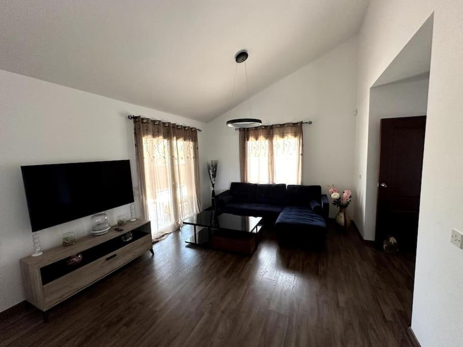 Family Villa with Large Garden