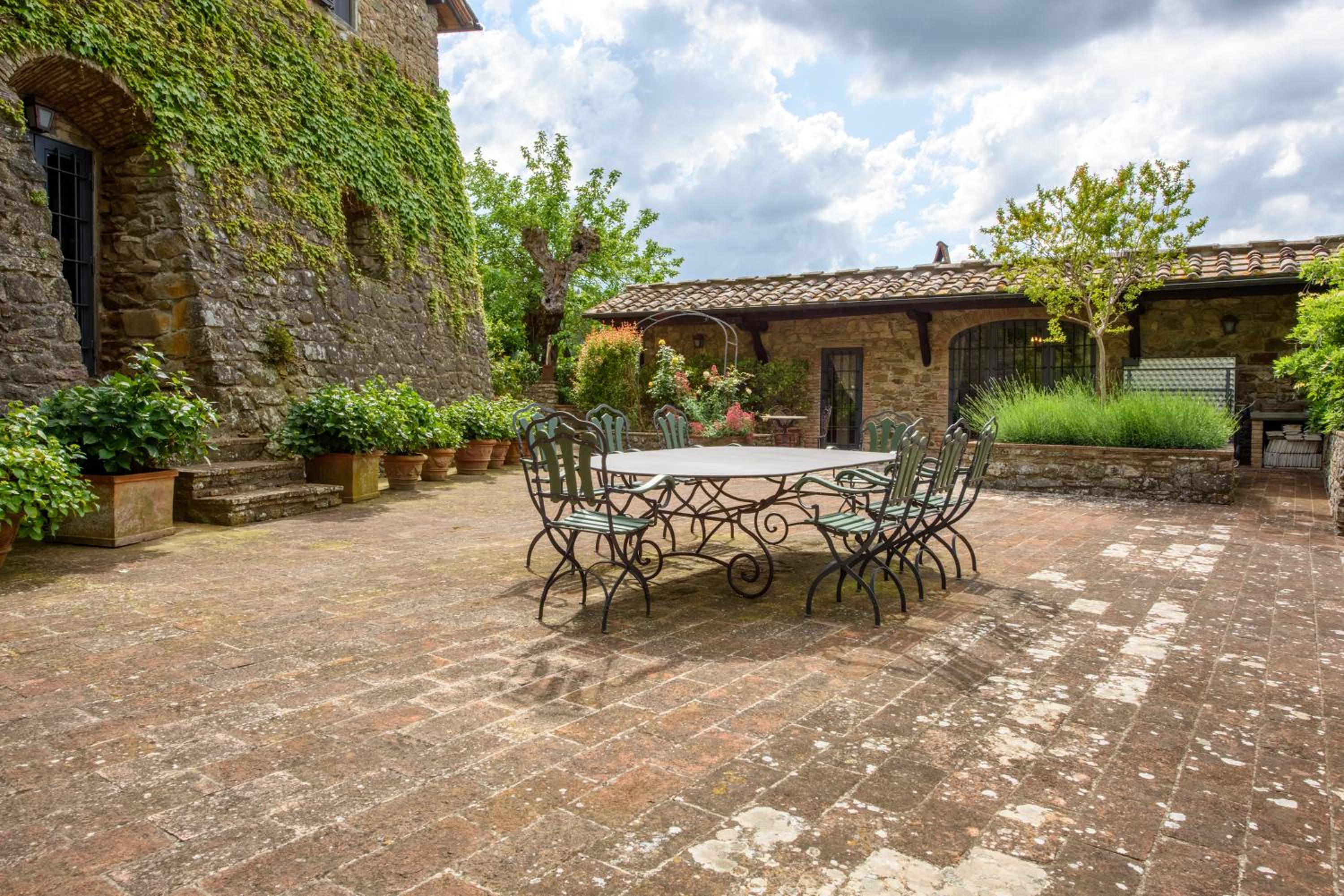 Villa Mugnana by Mmega view 3