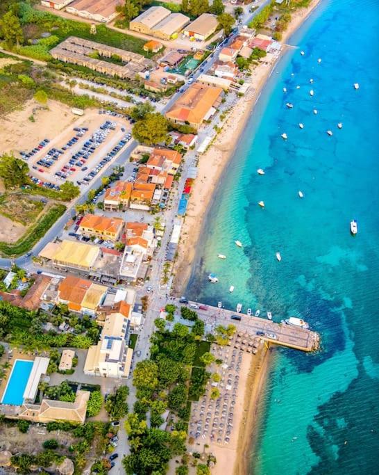 Blue Apartment Kyparissia