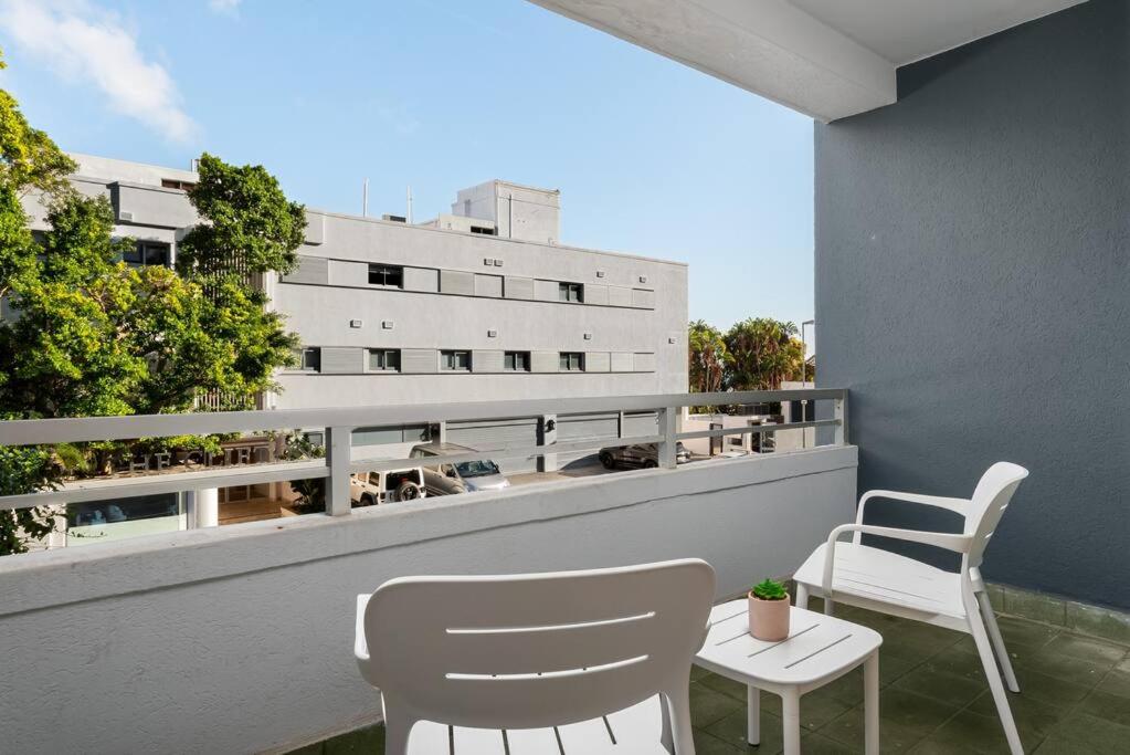 Elegant Clifton Studio 150m from the Sea view 3